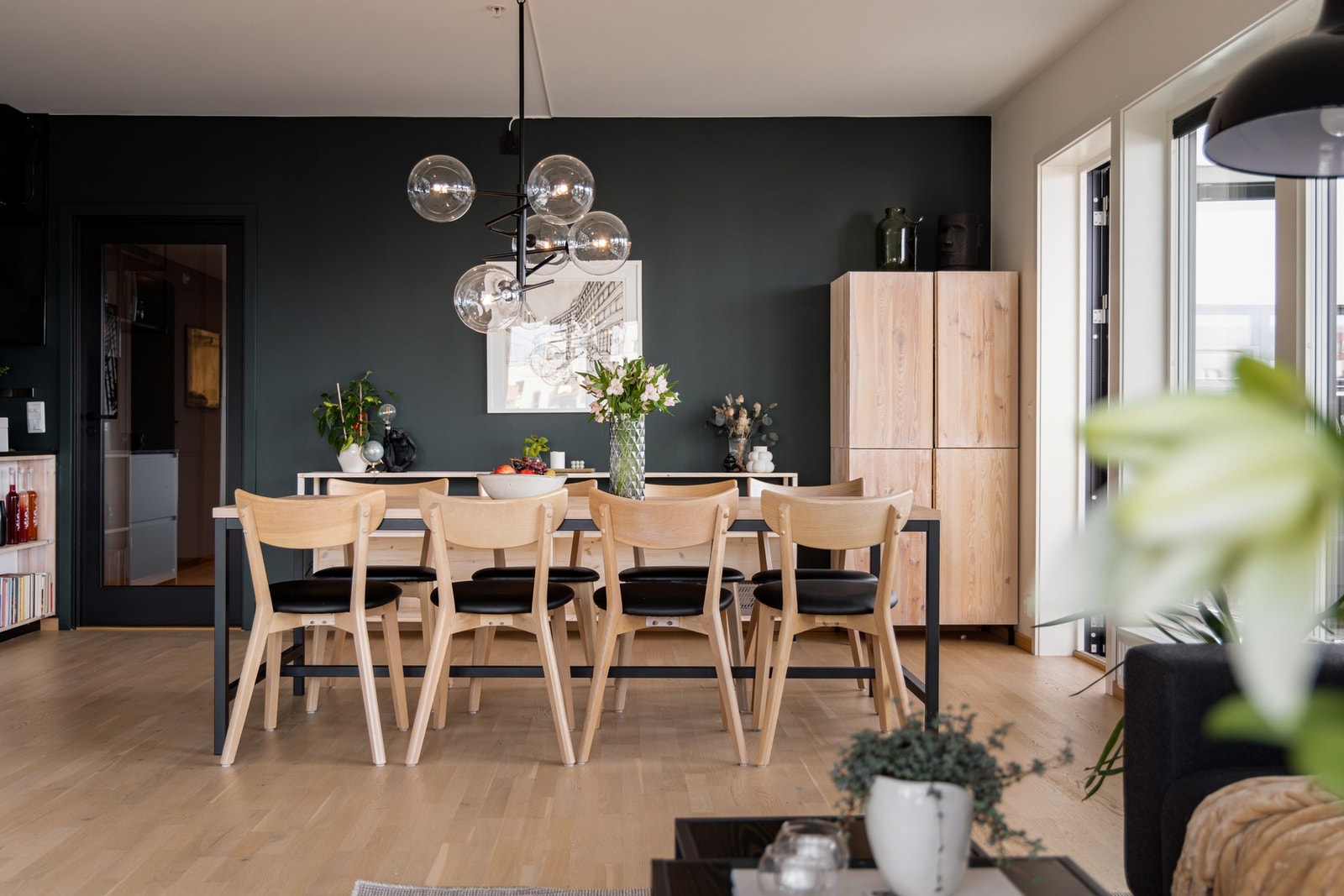 Det er en drøm å kunne invitere til hyggelige middagsselskap uten å måtte ommøblere Galleribilde
