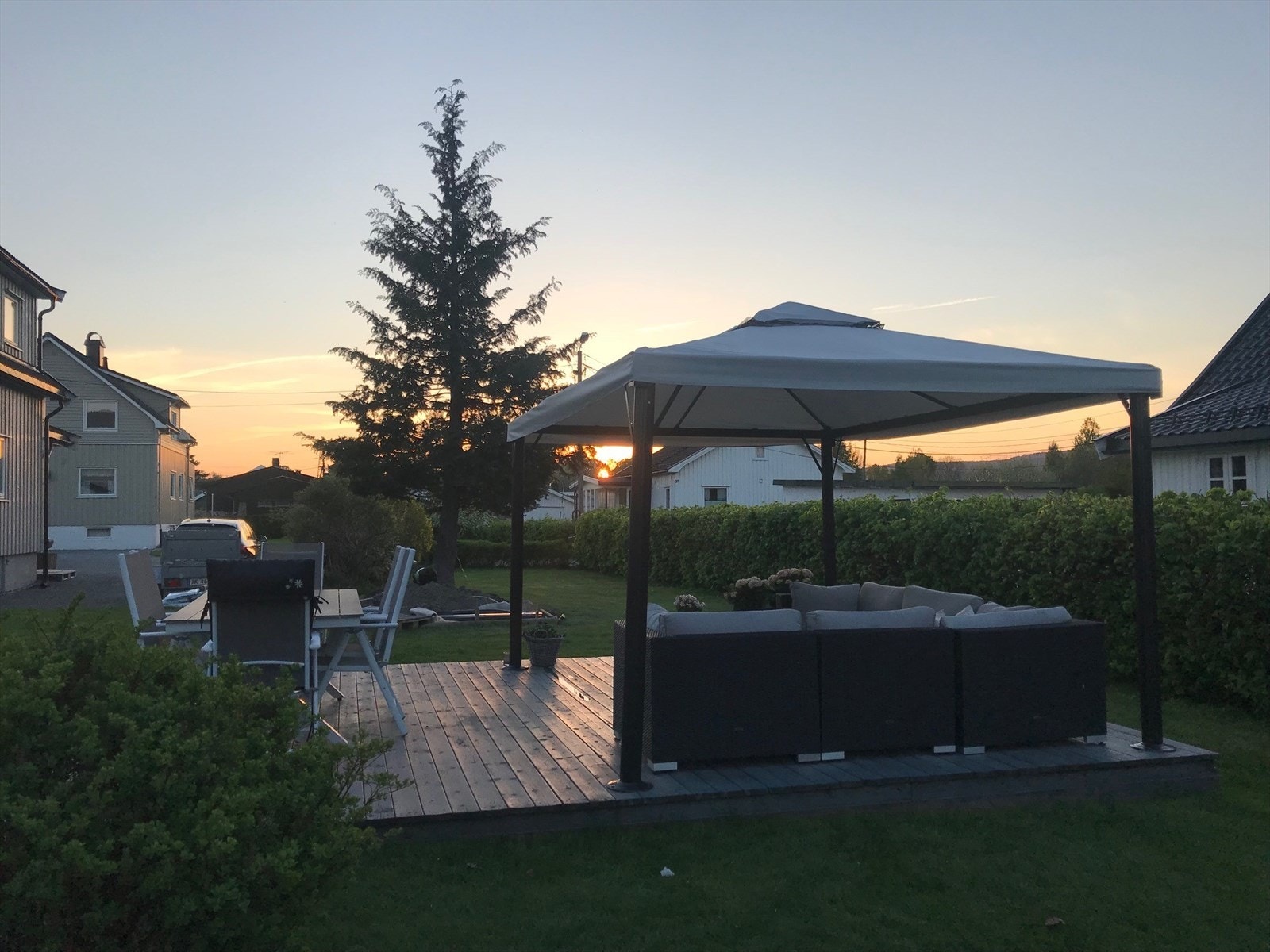 Selgers bilde, sommerkveld Galleribilde