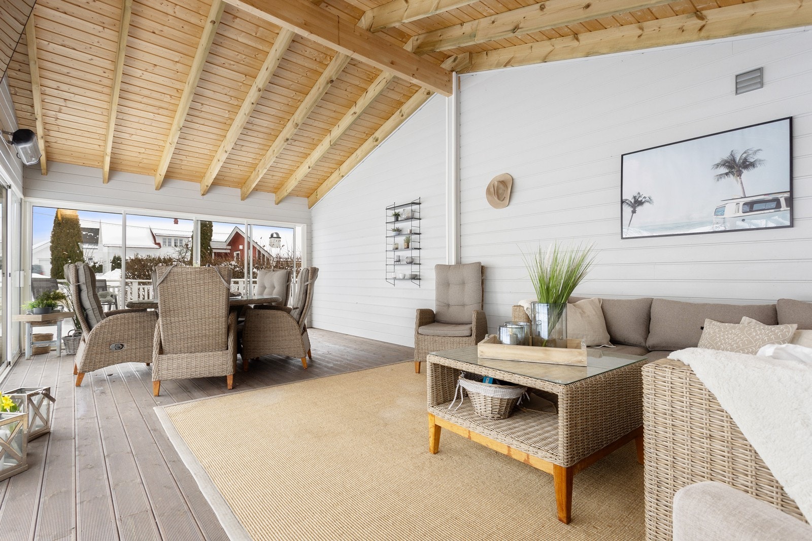 God plass til møblering i utestue Galleribilde