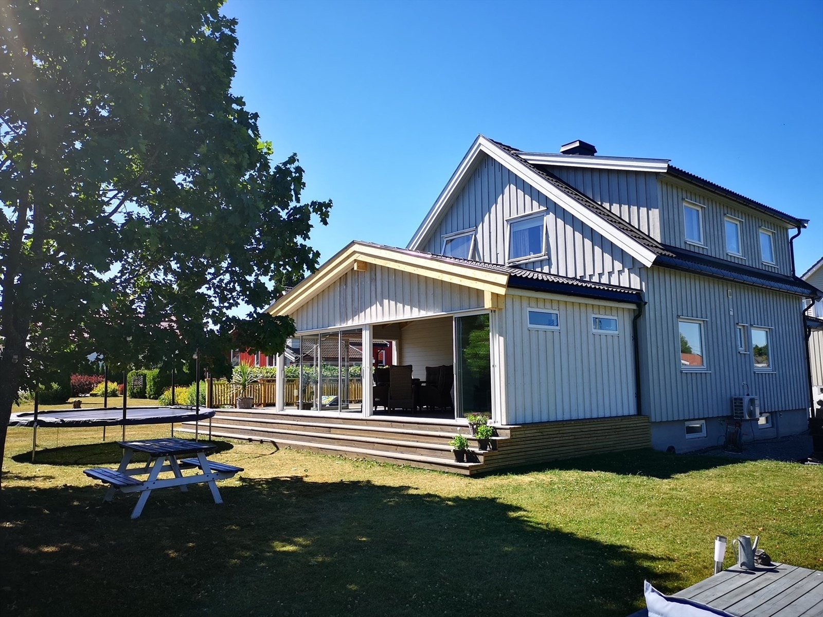 Selgers bilde, sommer Galleribilde