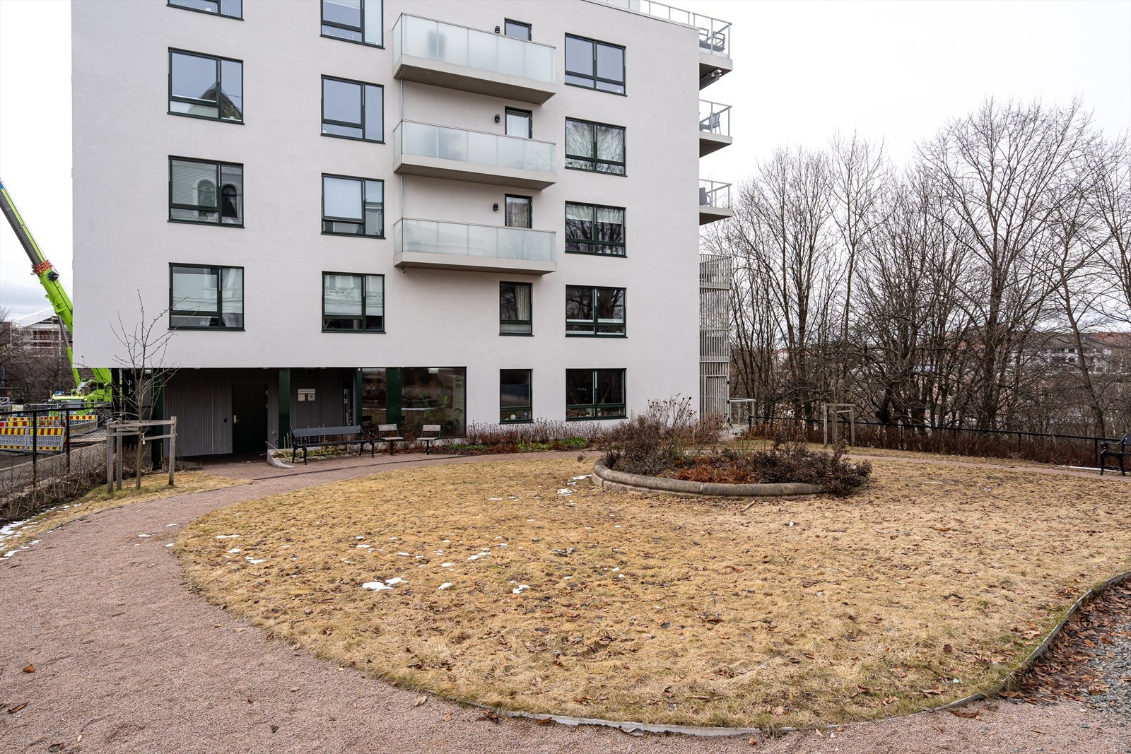 Bygget er nytt fra 2021 med felles grøntområder for både store og små. Galleribilde