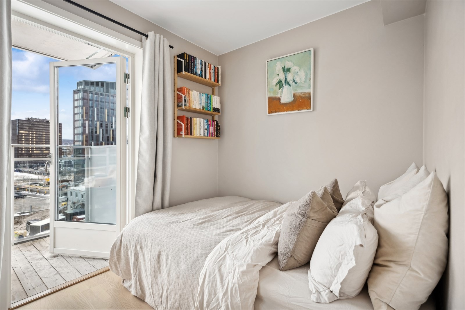 Stuens innhegning er perfekt som soveromshjørne. Galleribilde