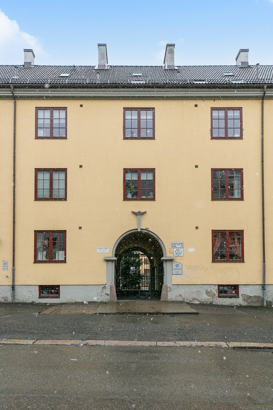 Inngang til leiligheten er via Borger Withs gate Galleribilde