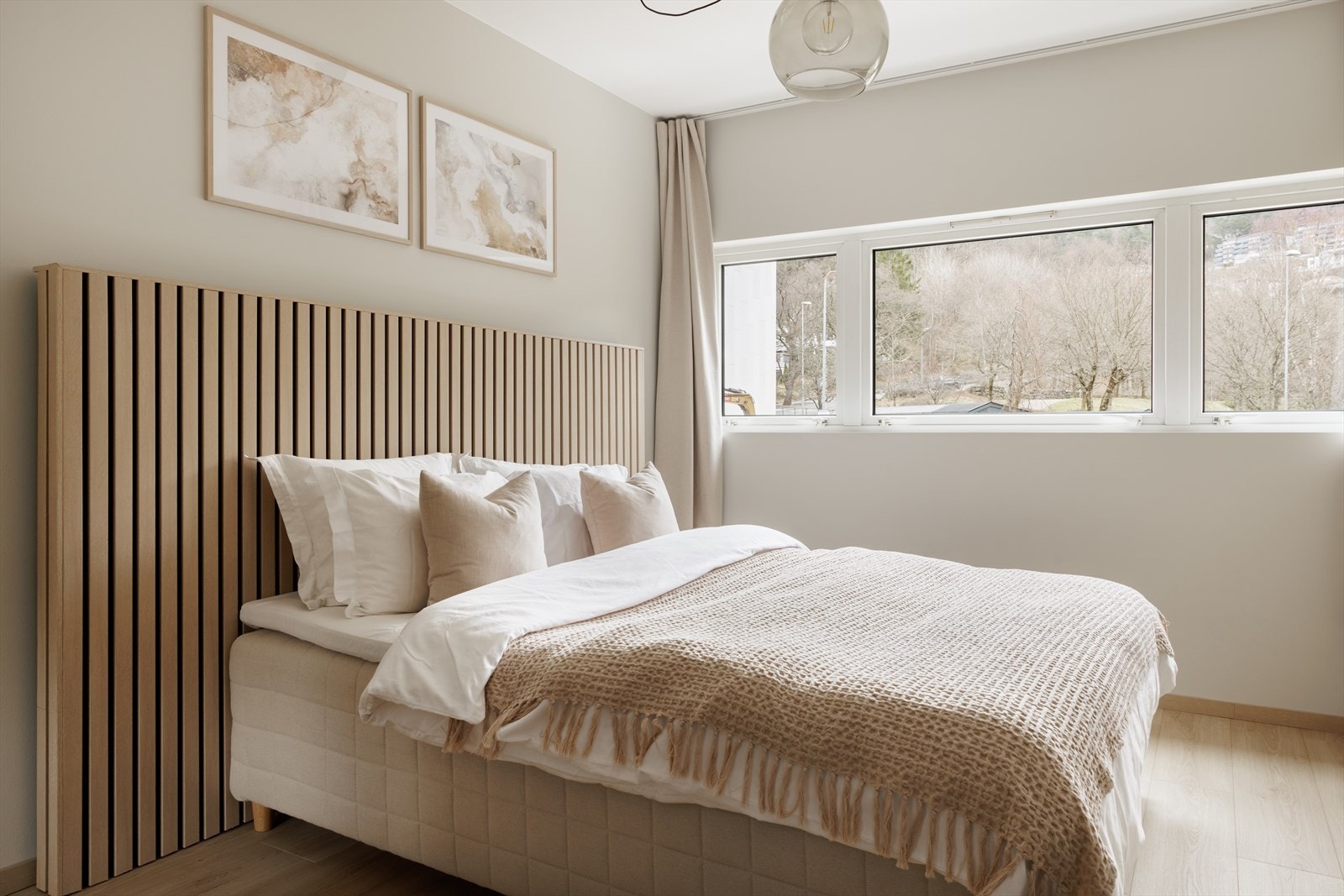 Legg merke til den flotte spilegavlen. Galleribilde