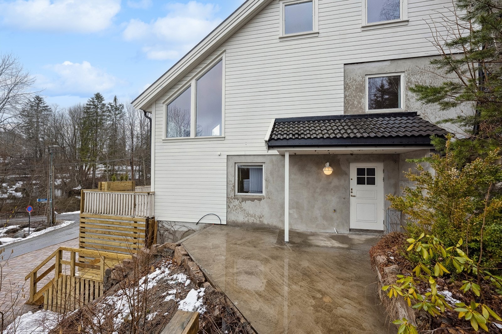 Inngangsparti til hoveddelen. Galleribilde