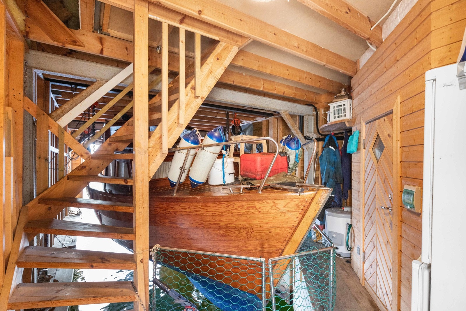 Trapp opp til loft Galleribilde