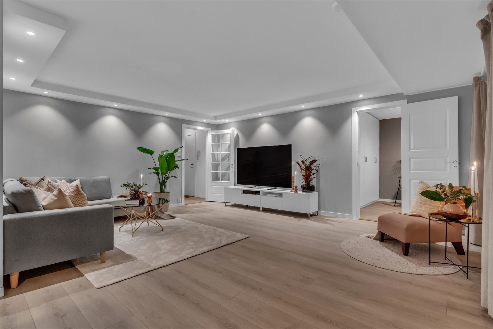 Stuen er av svært god størrelse. Galleribilde