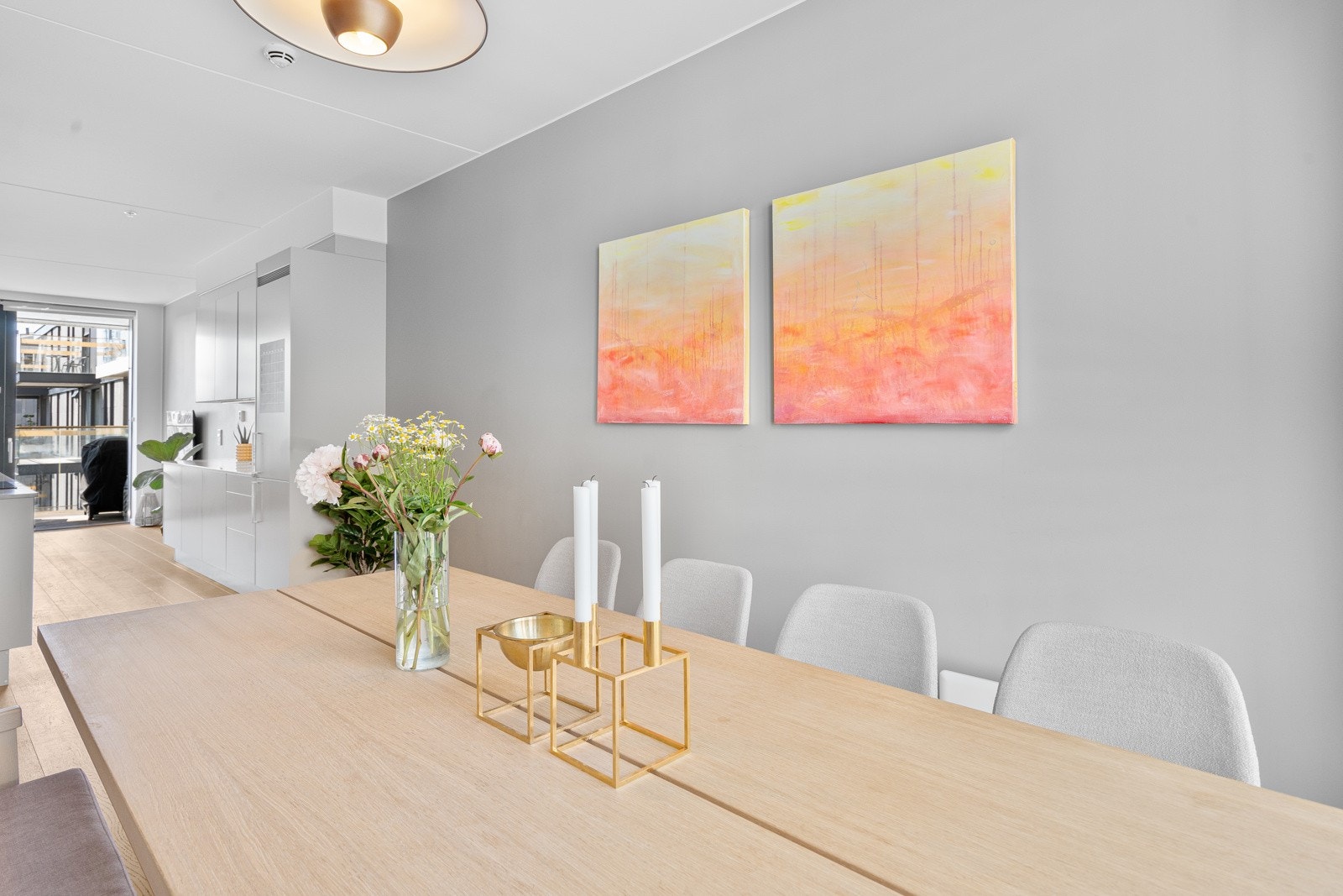 Spisestuen har luftebalkong. Galleribilde