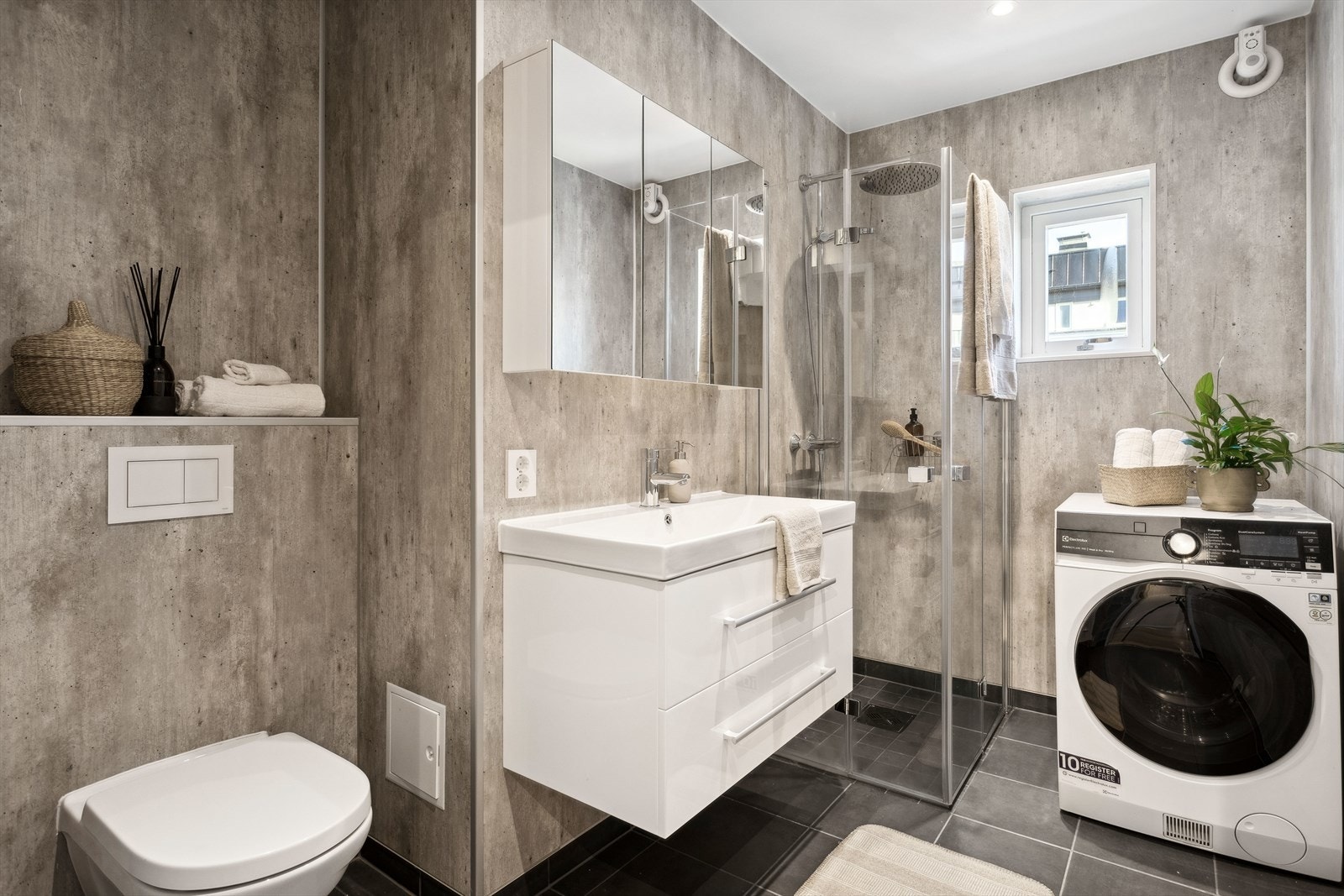 Badet ble oppgradert av fagfolk i 2023 og har fått TG0 fra takstmann. Galleribilde