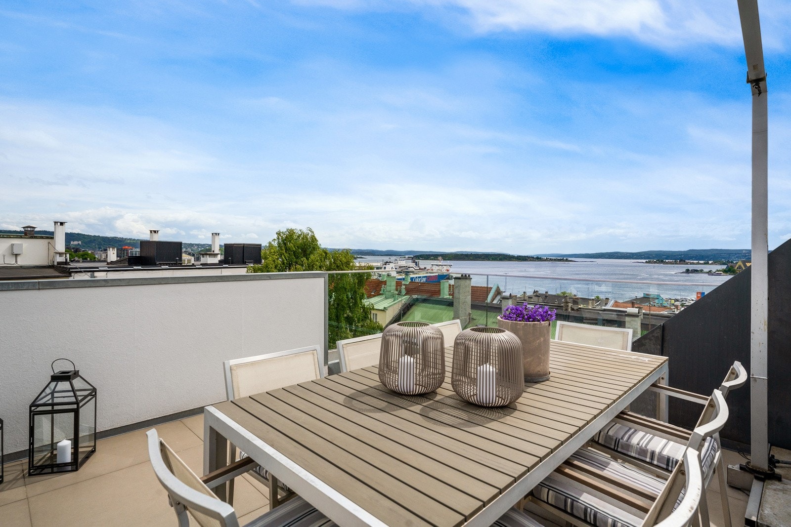 Solrik takterrasse på 22 kvm. Galleribilde