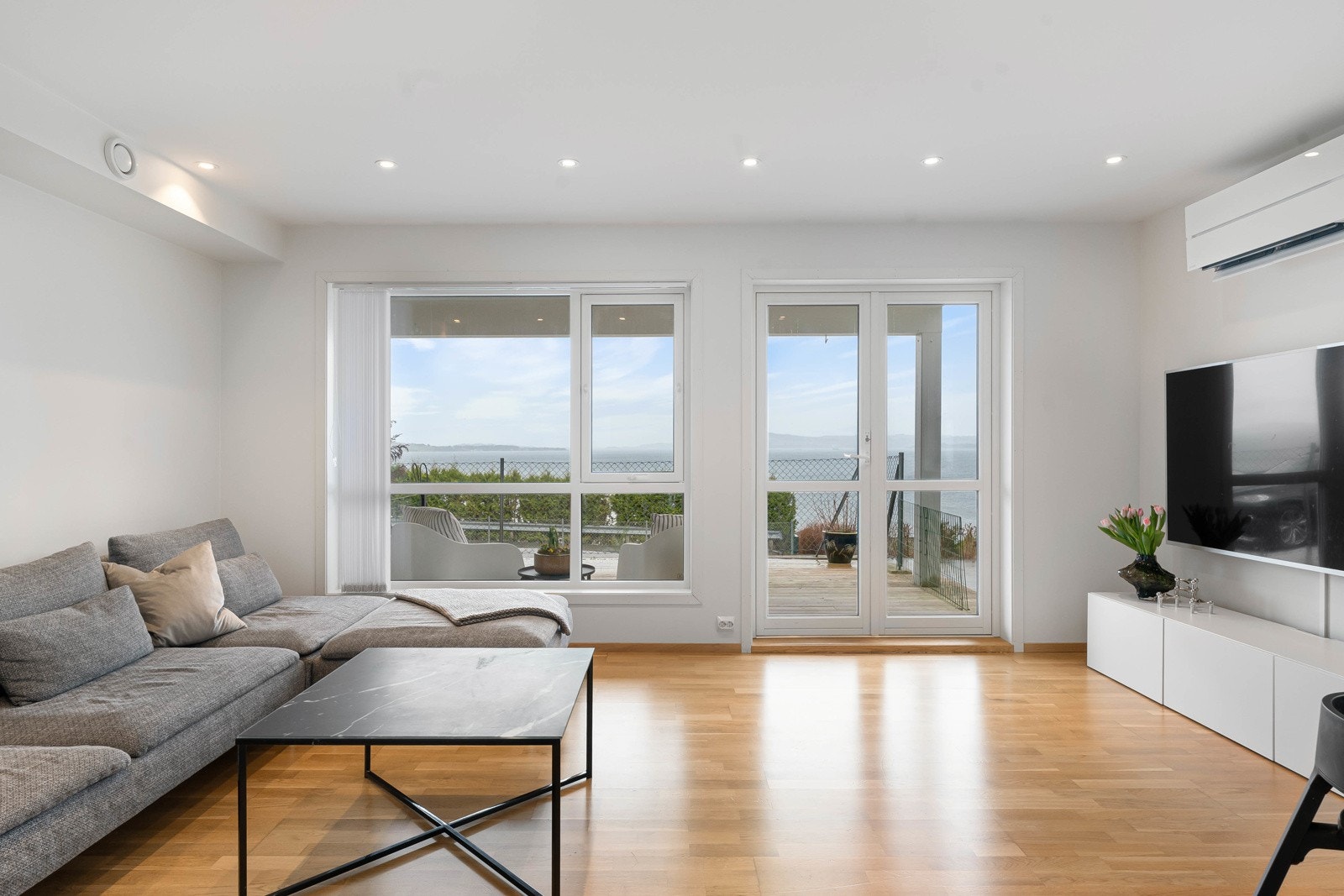 EIE eiendomsmegling v/ Rebekka Storrø Levik presenterer Kongsteinsvegen 3A! Galleribilde