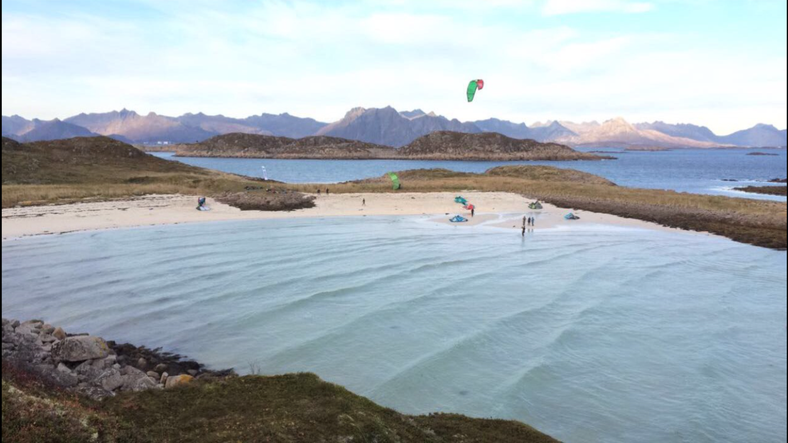 Surfekurs - på Remøya i Skrova - et flott turområde Galleribilde