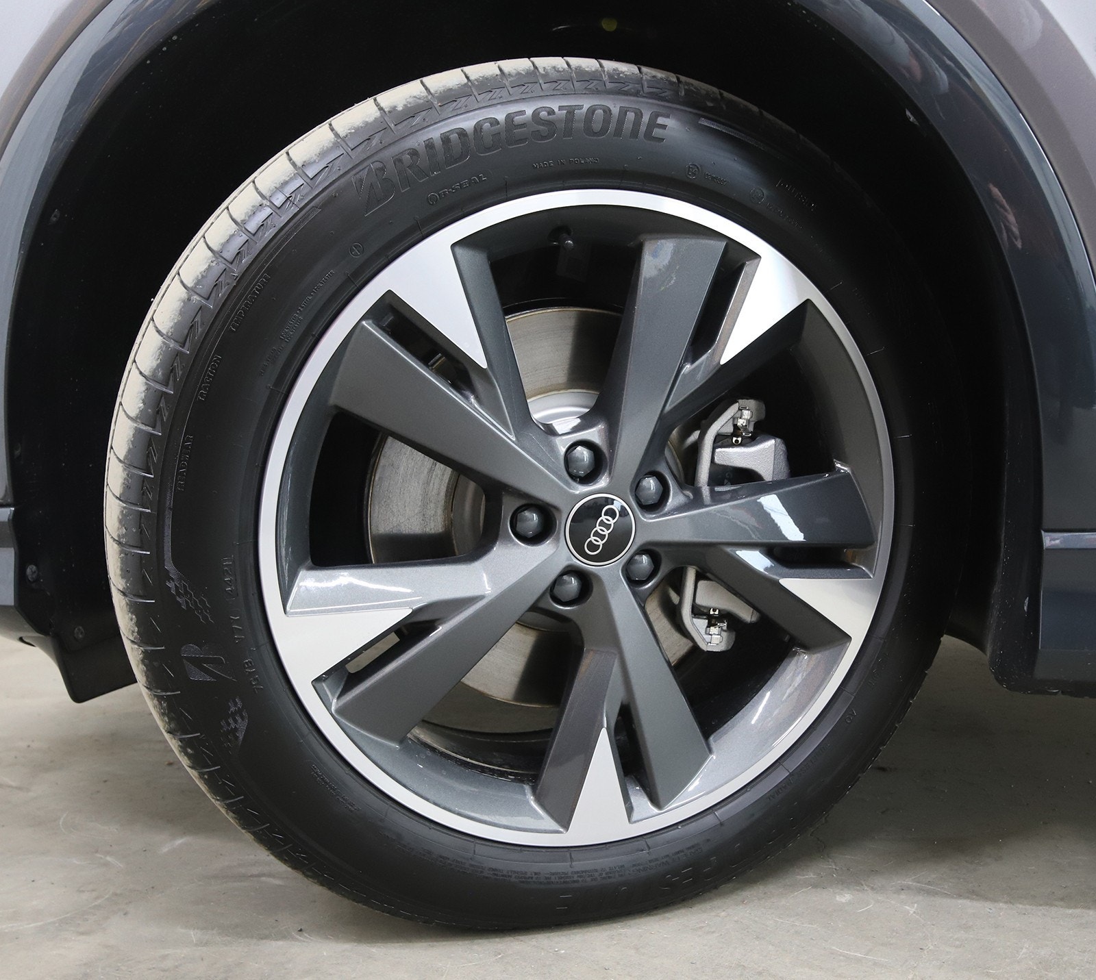 Audi Q4 e-tron 16