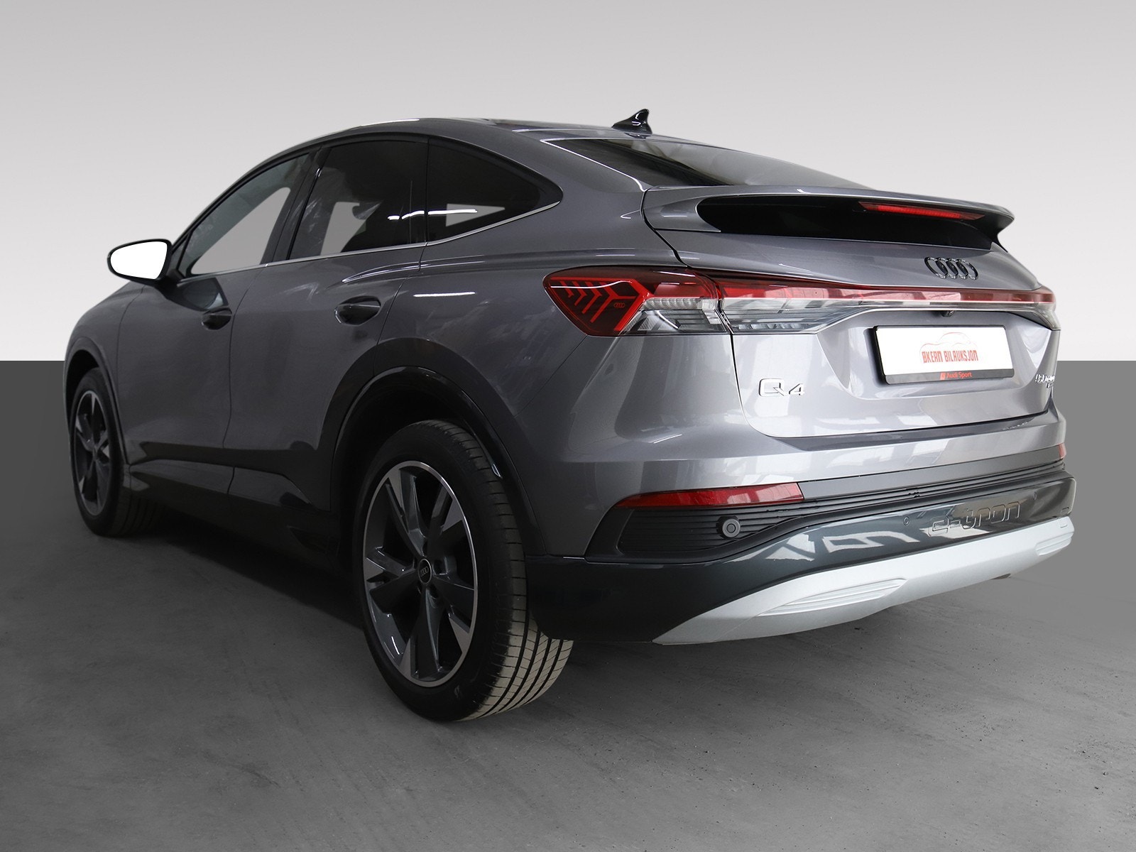 Audi Q4 e-tron 15