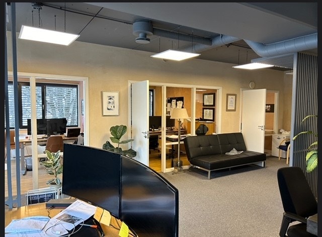 Kontor 207, totalt 3x cellekontor Galleribilde