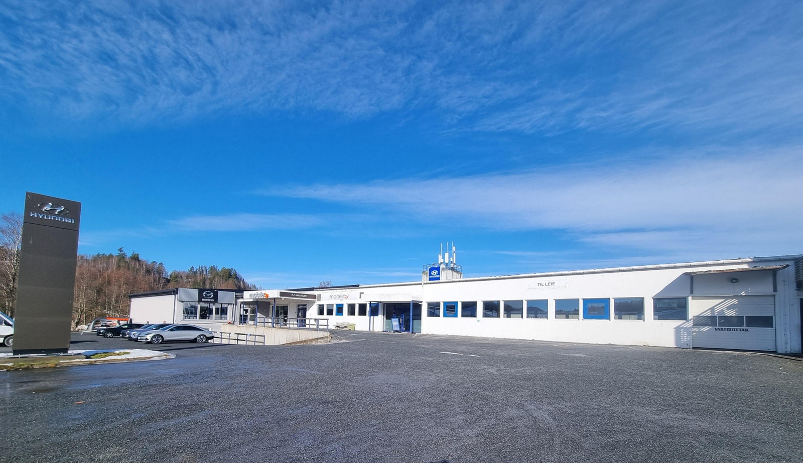 Fasade Mobile og Bilxtra Galleribilde