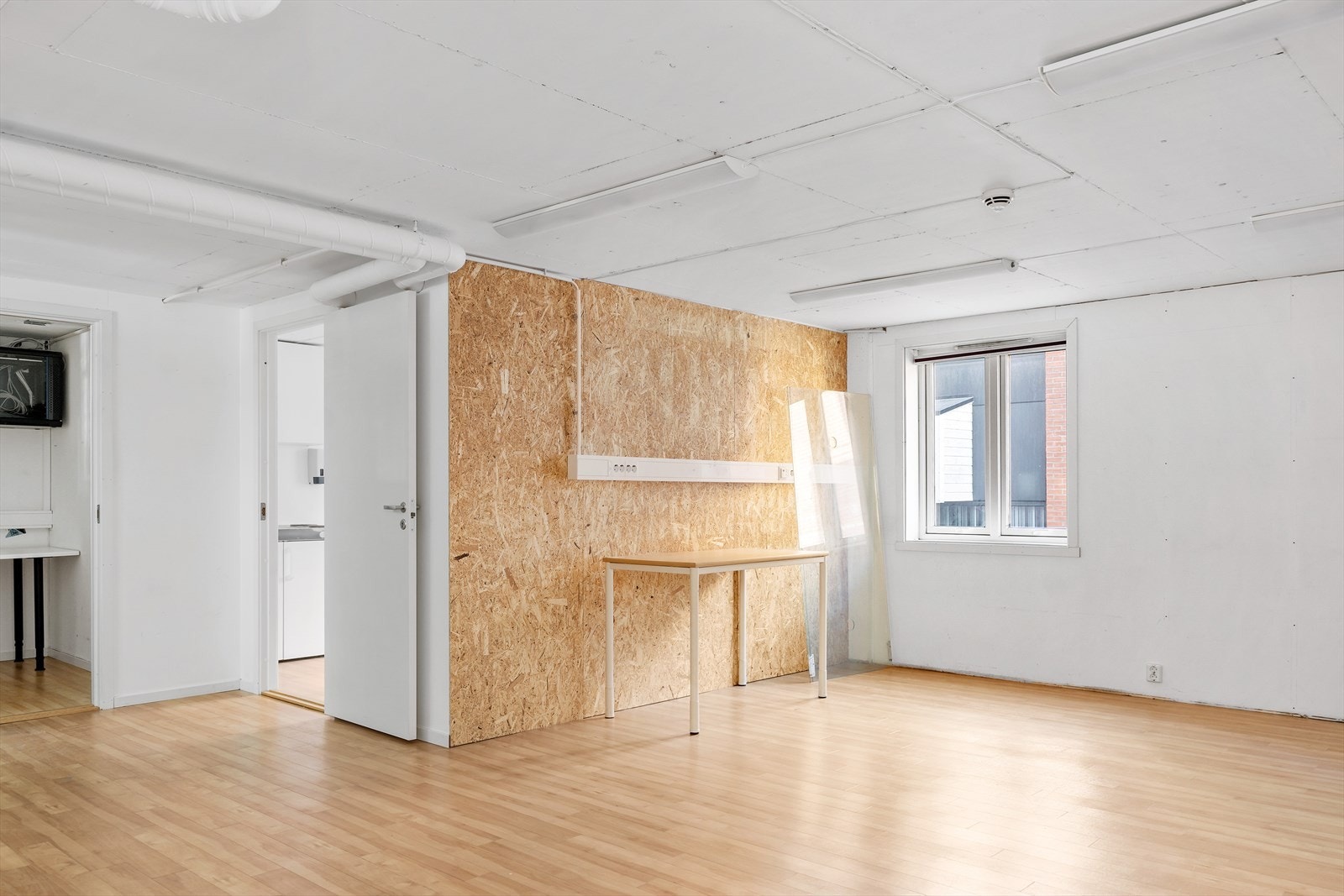 Del av bakrommet - har vært til intern bruk Galleribilde