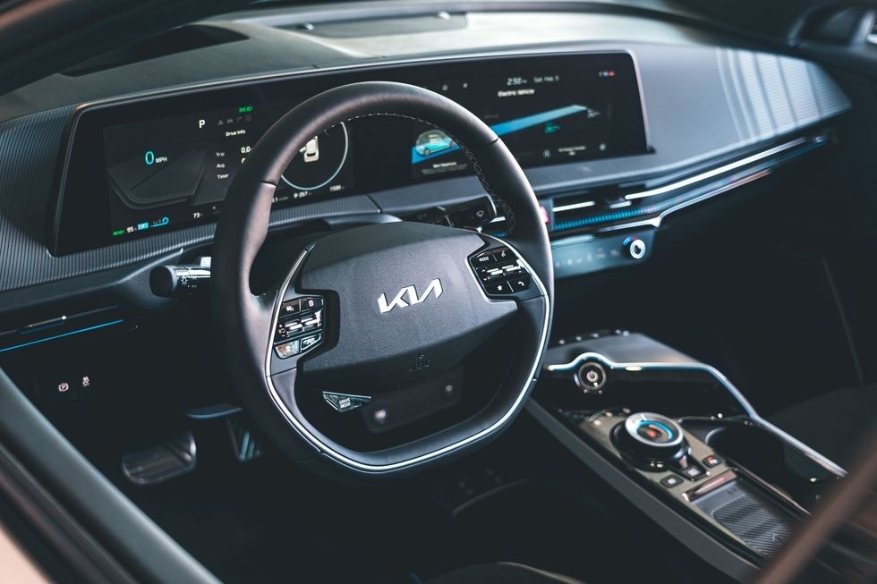 Kia EV6 8