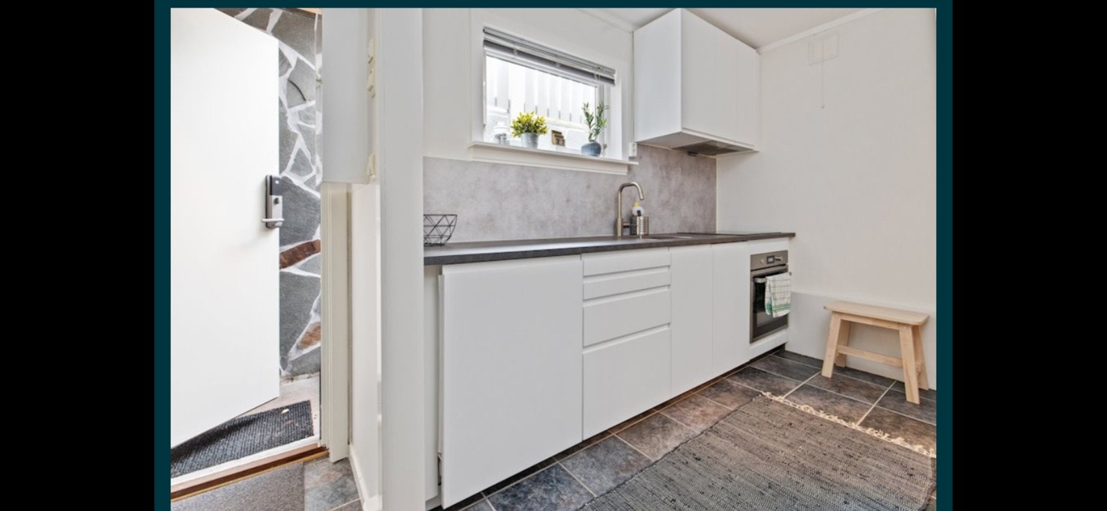 Egen inngang Galleribilde