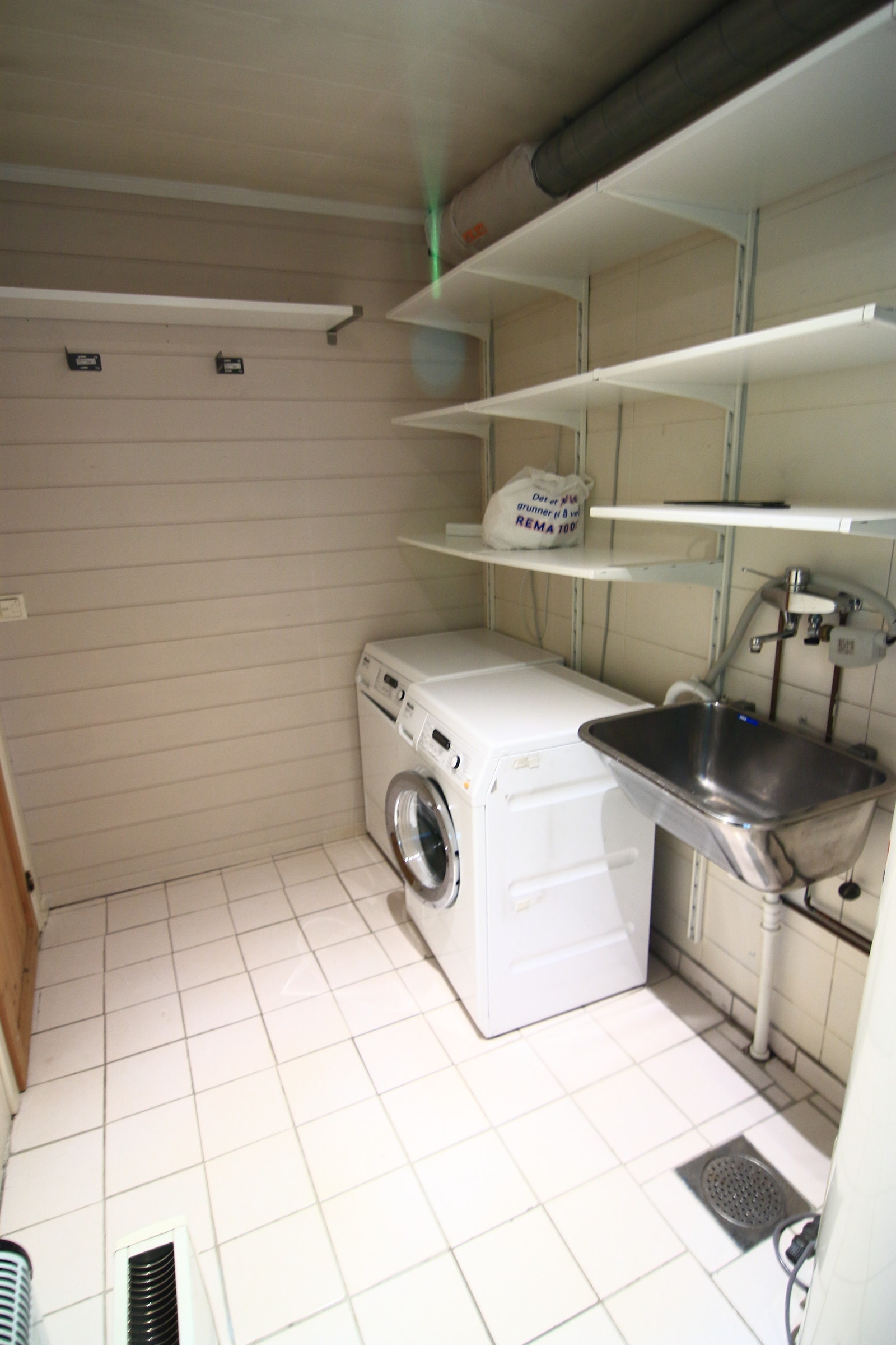 Stor vask bod Galleribilde