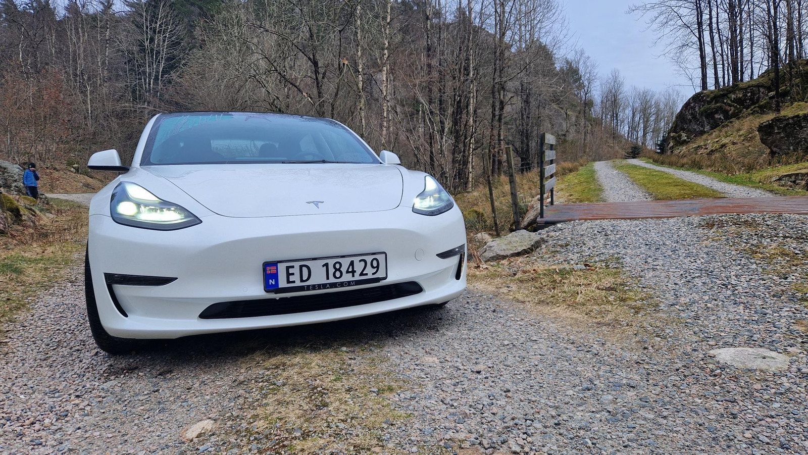 Tesla Model 3 Performance AWD, Autopilot, TrackModus, 20"S+V 2