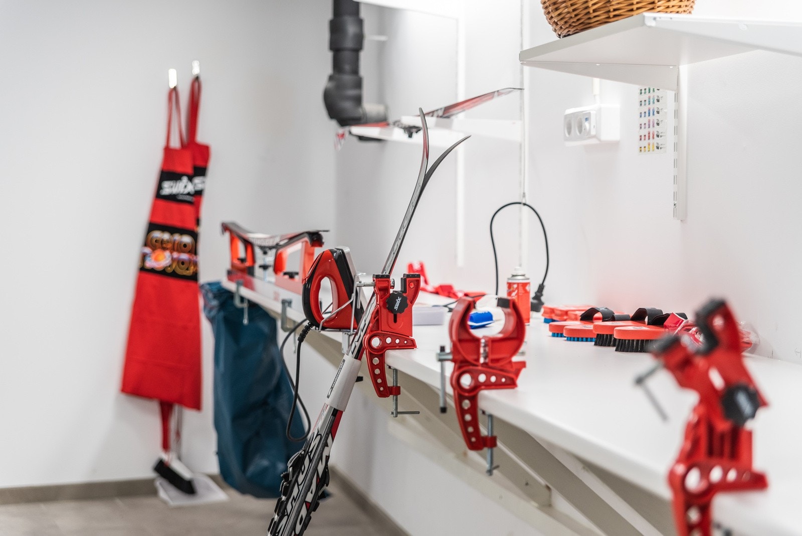 Glad i ski eller sykkel? Prosjektet kan tilby både eget sykkelverksted og prepperom for ski Galleribilde