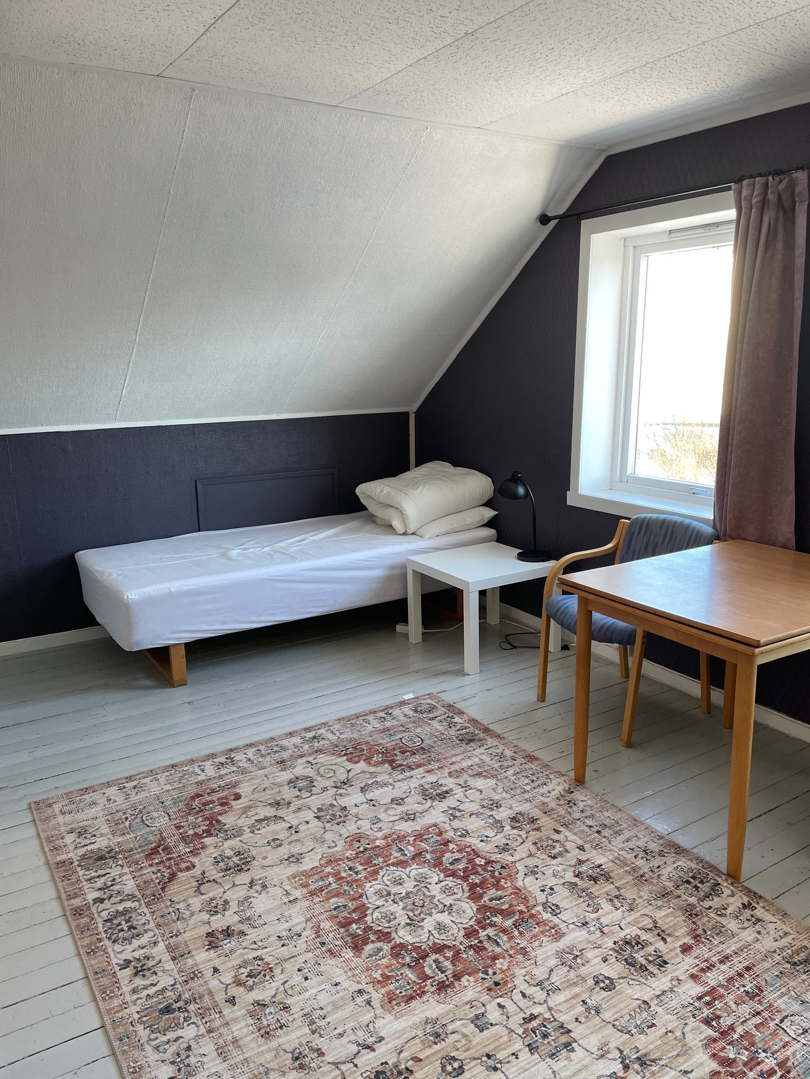 Soverom 6 sør loft Galleribilde