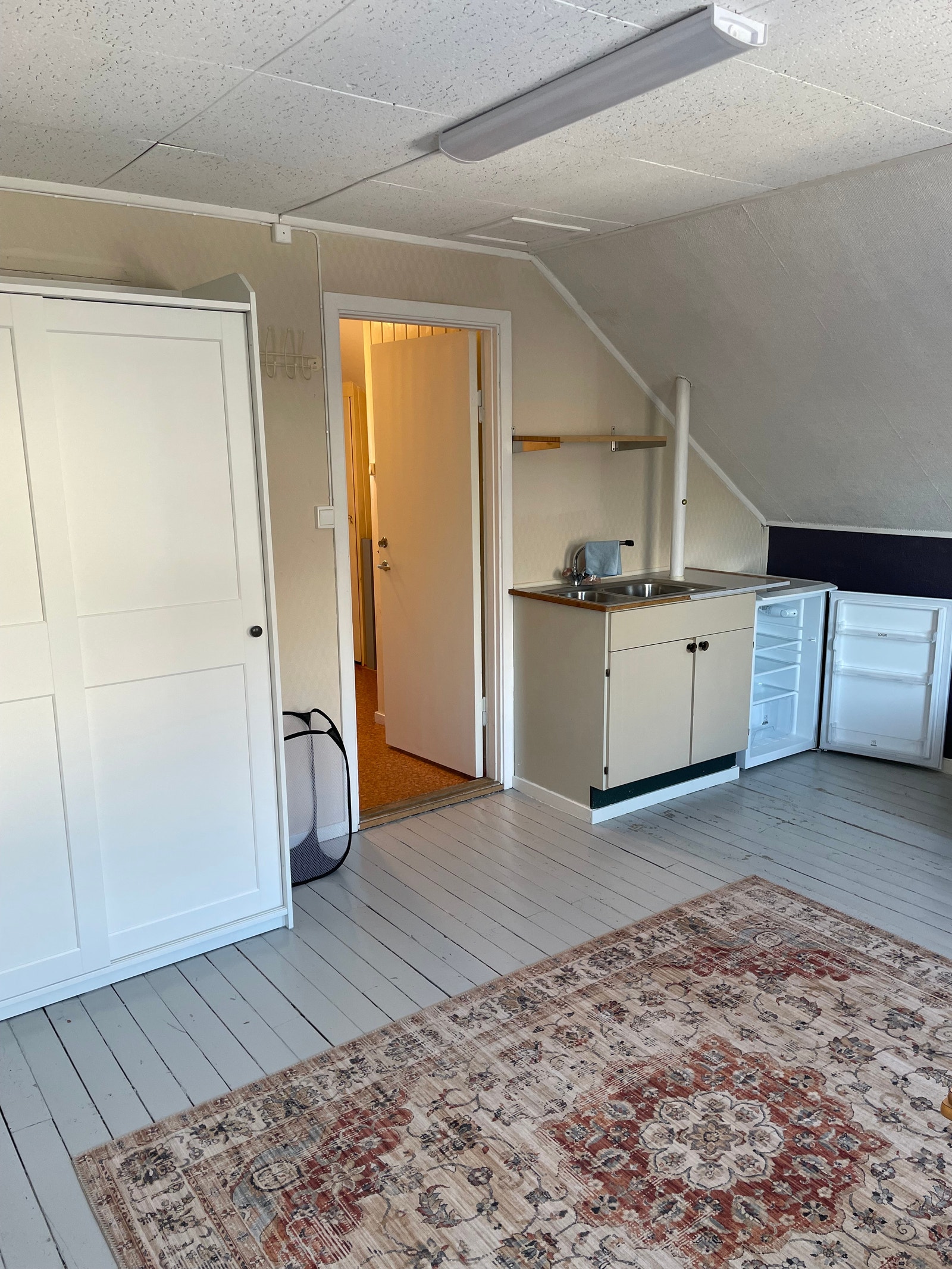 Soverom 6 sør loft Galleribilde