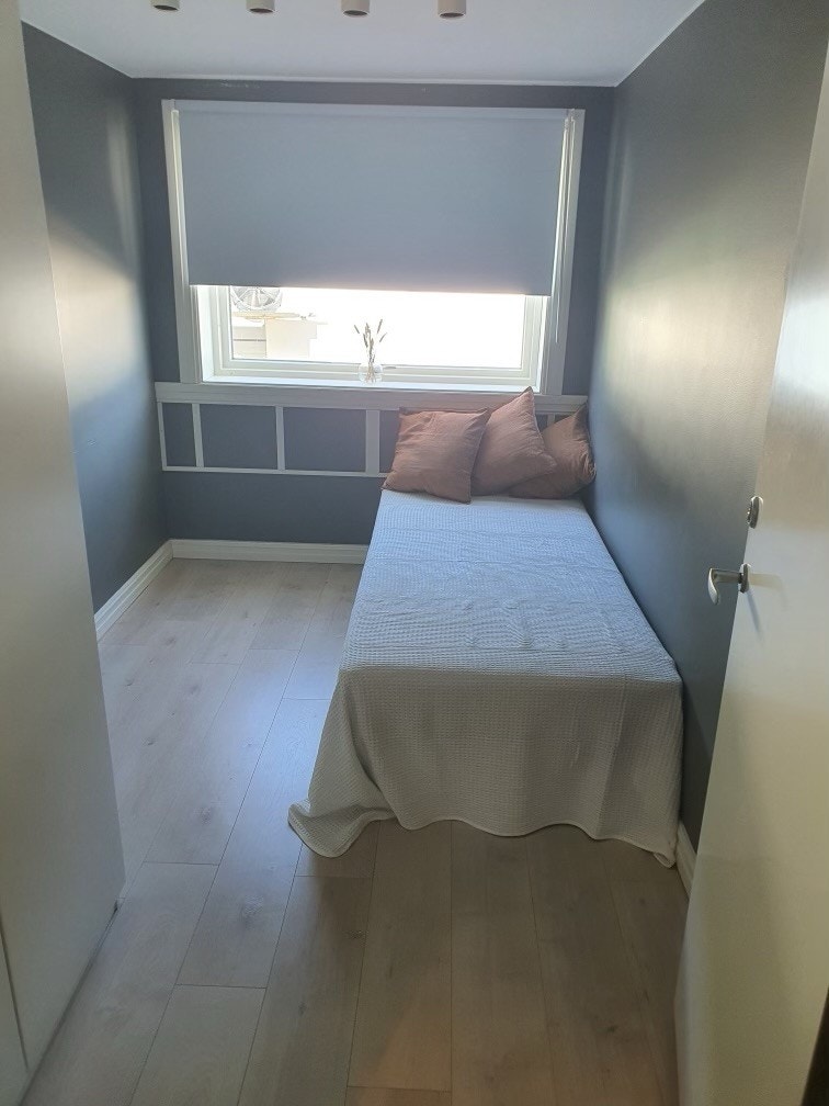 Rom 1 - 4900 kr Galleribilde