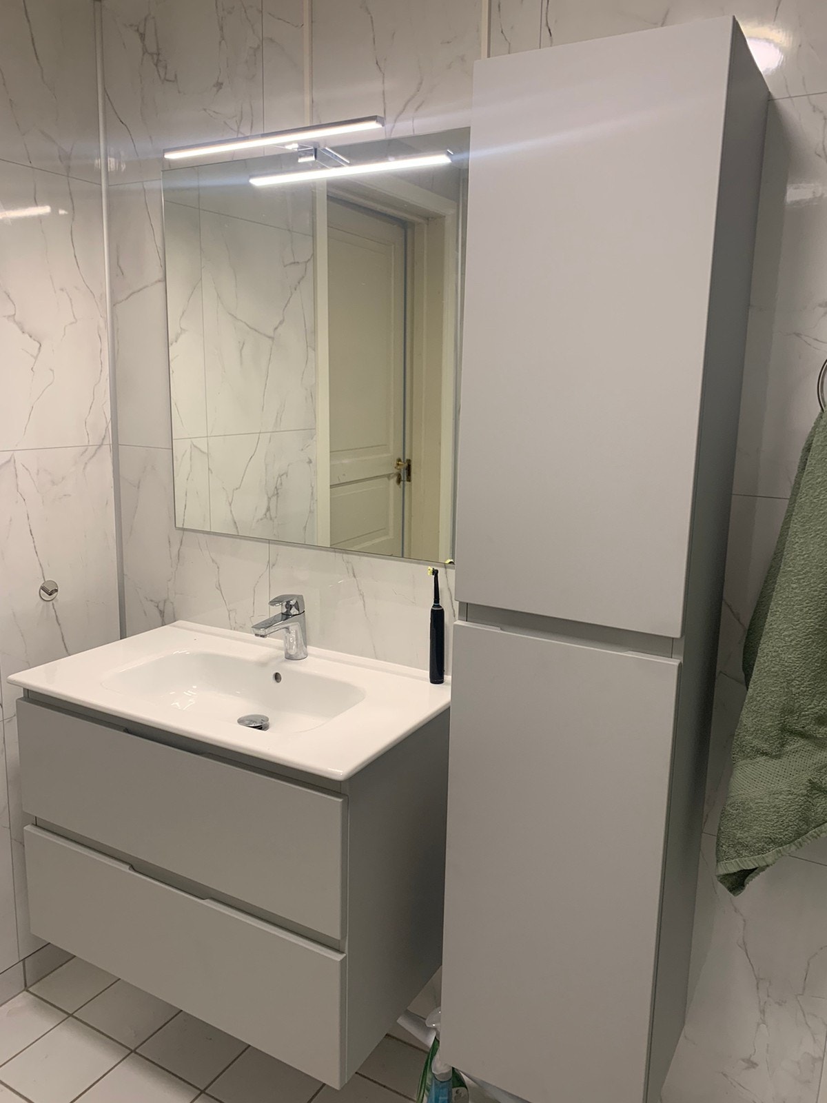 Nyoppusset bad Galleribilde