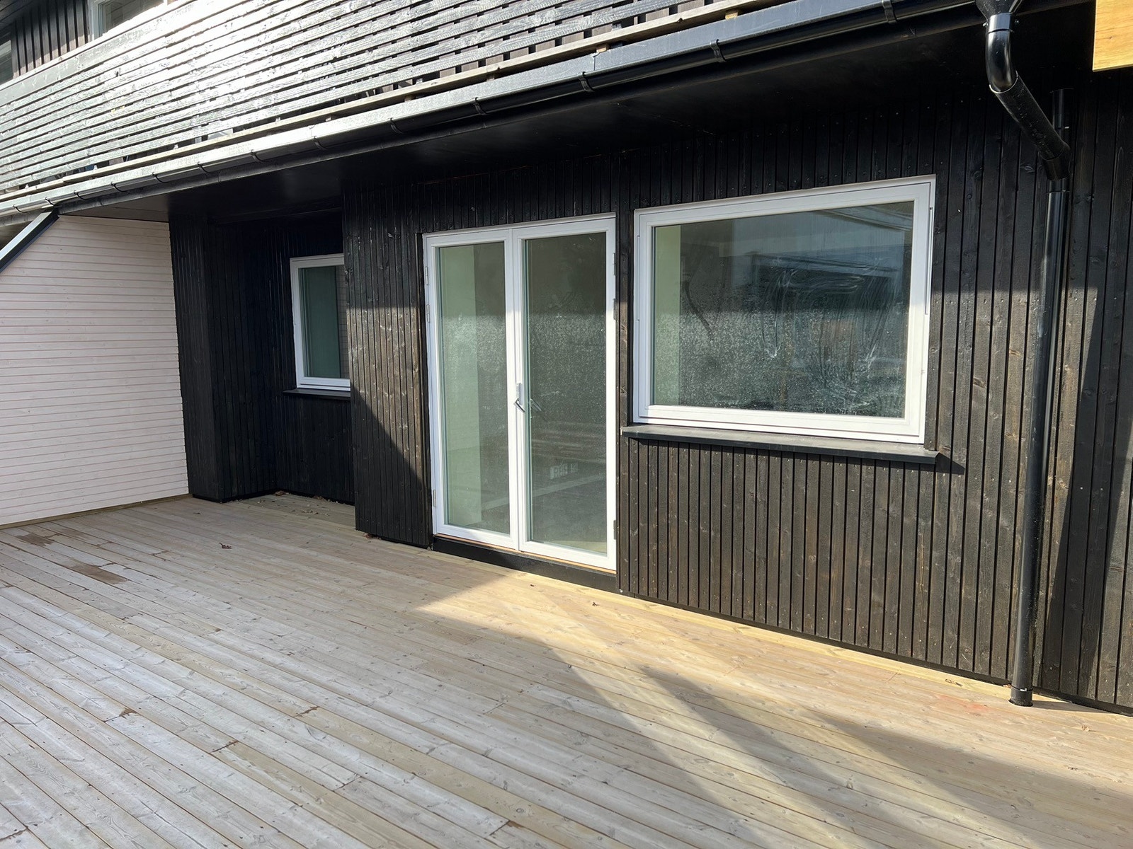 Uteplass Galleribilde