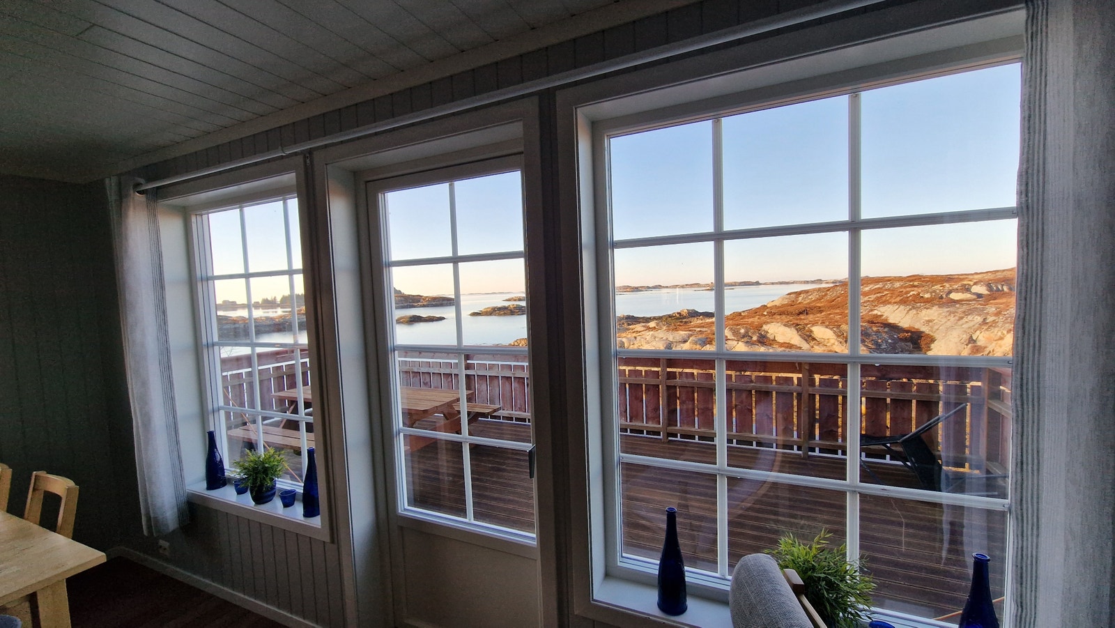 Utsikt fra stue i Trollskjøret Galleribilde