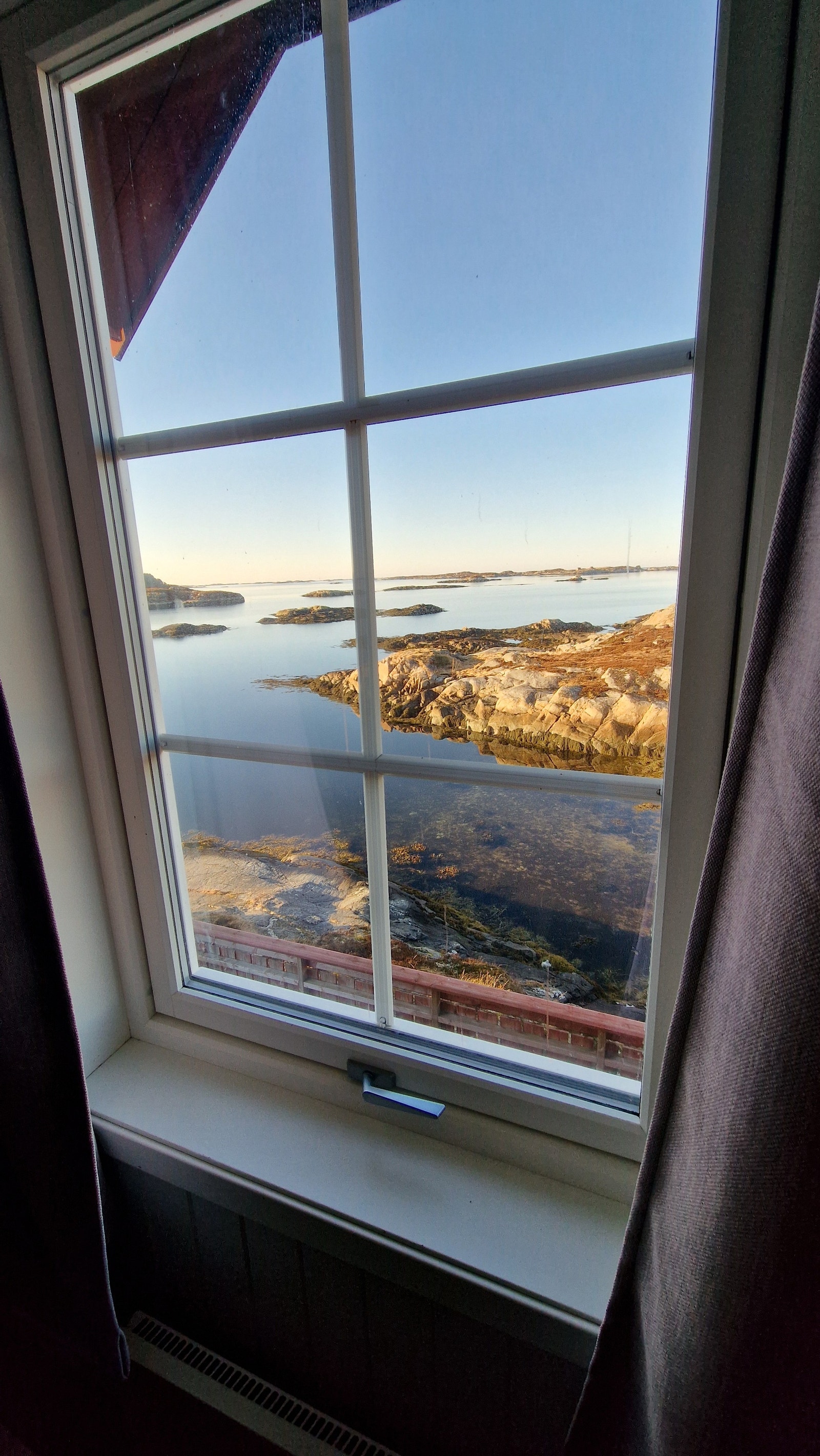 Utsikt fra soverom i Trollskjæret Galleribilde