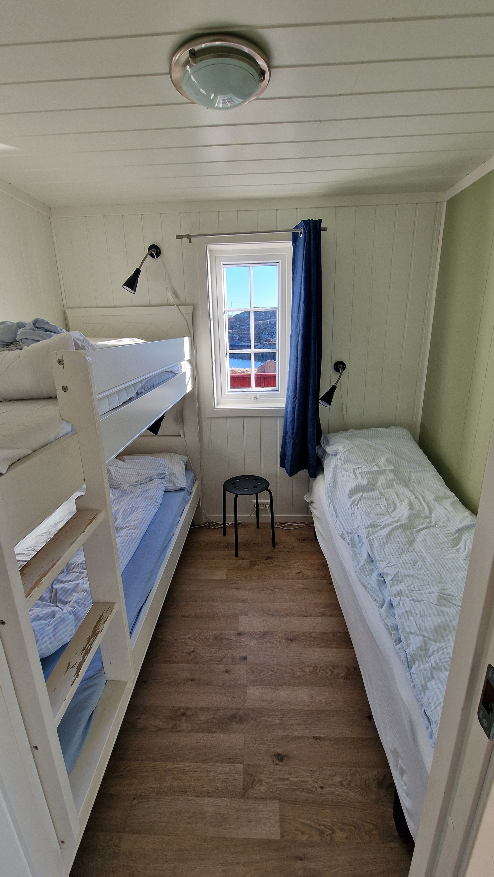 Soverom i Fugeløya Galleribilde
