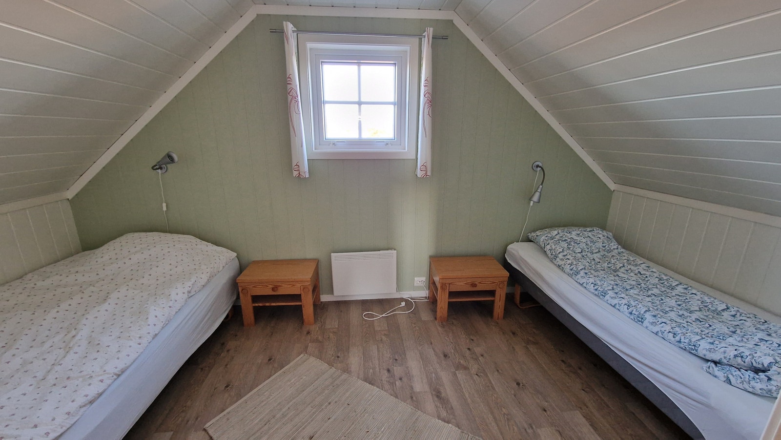 Soverom i 2.etg i Fugeløya Galleribilde