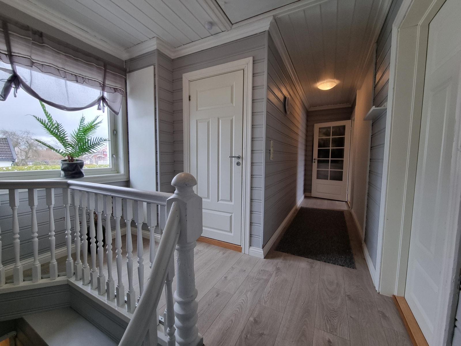 Trappeoppgang/gang Galleribilde