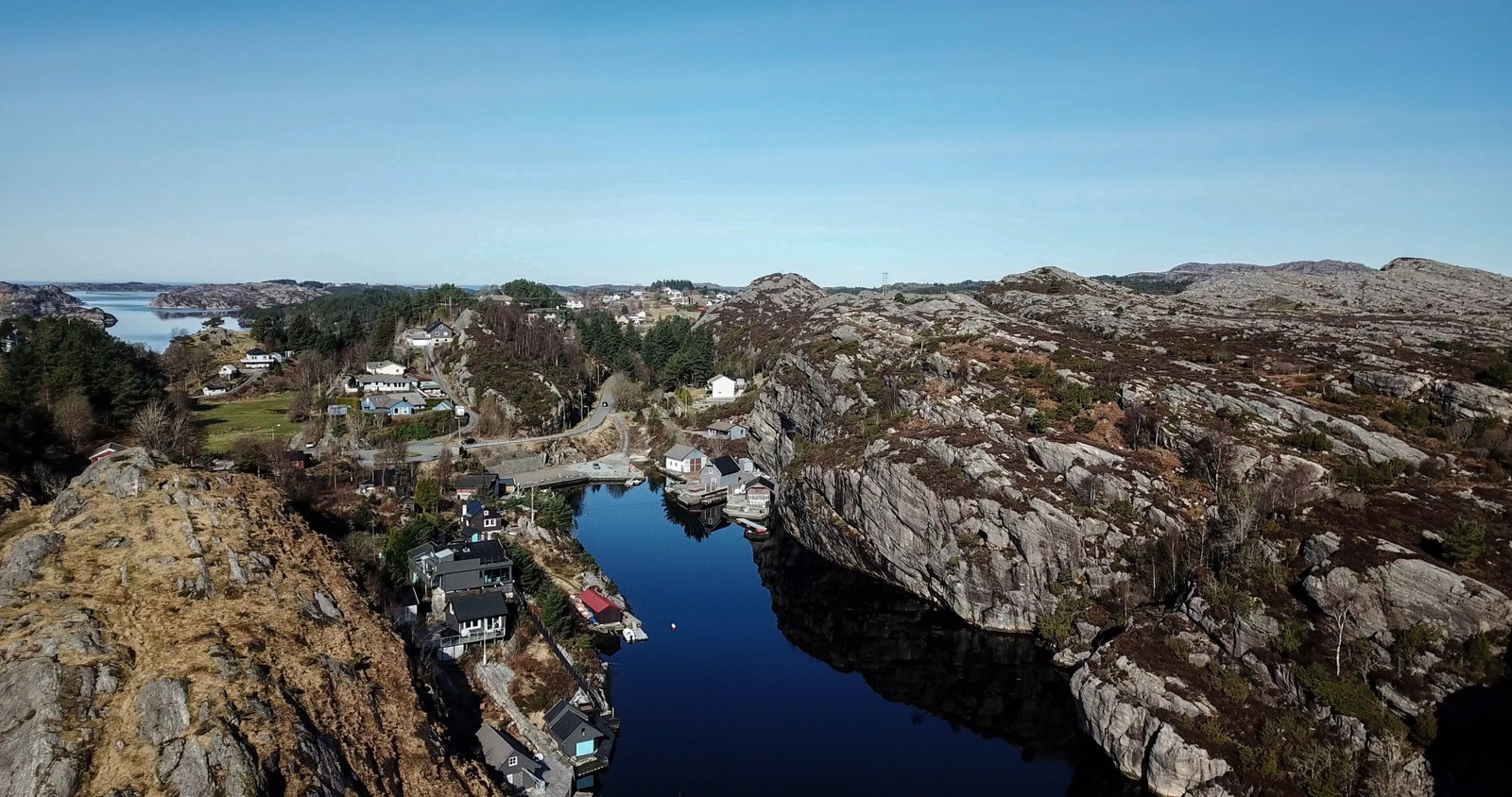 Området er godt beskyttet mot vær og vind. Galleribilde