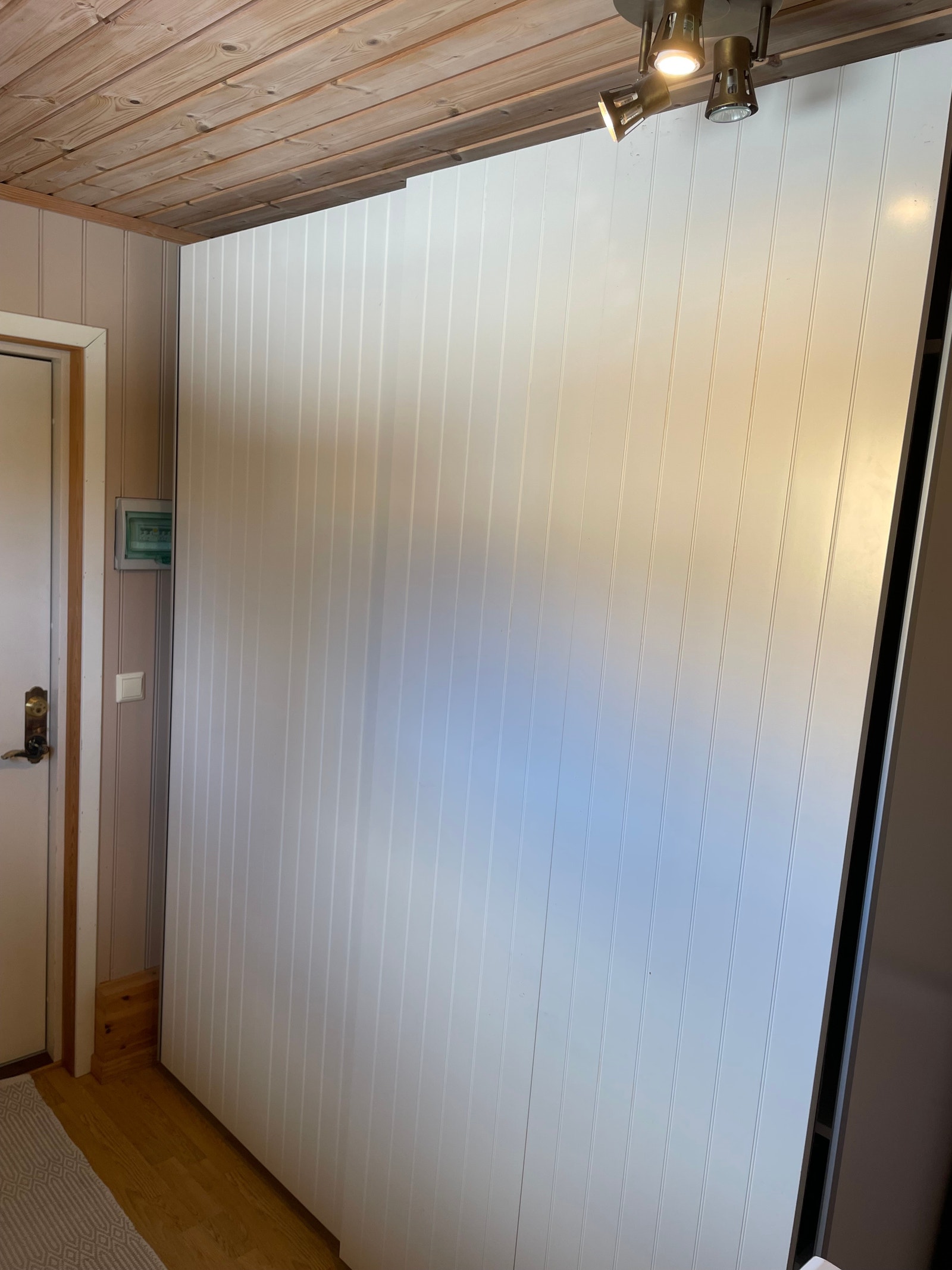 Dobbel skyvedørsgarderobe Galleribilde