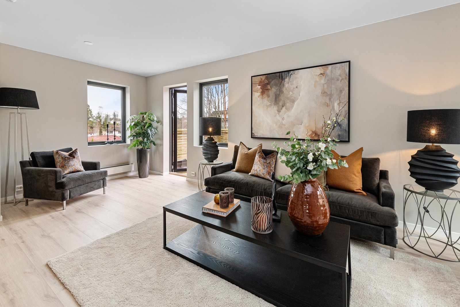 Nylendeveien 3 A utgjør den vestlige enheten med seksjonsnummer 1 Galleribilde