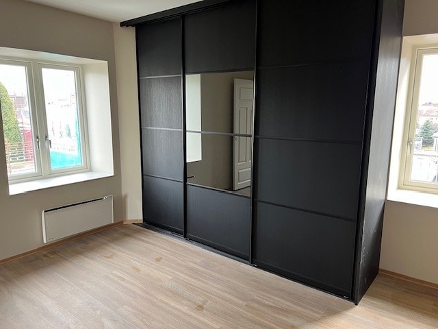 303 Hovedsov Garderobe Galleribilde