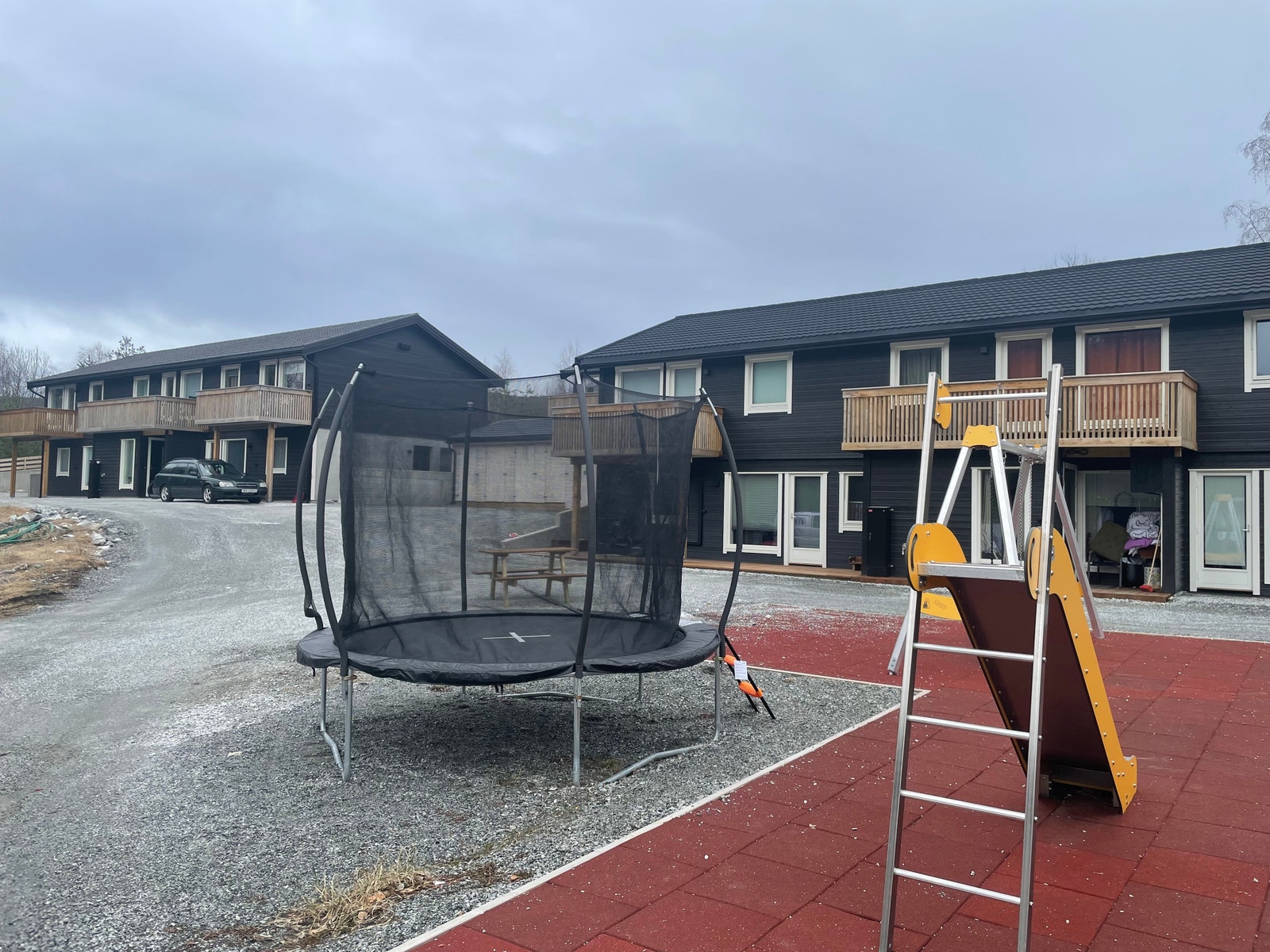 Ferdig bygg frå tidlegare trinn. Galleribilde