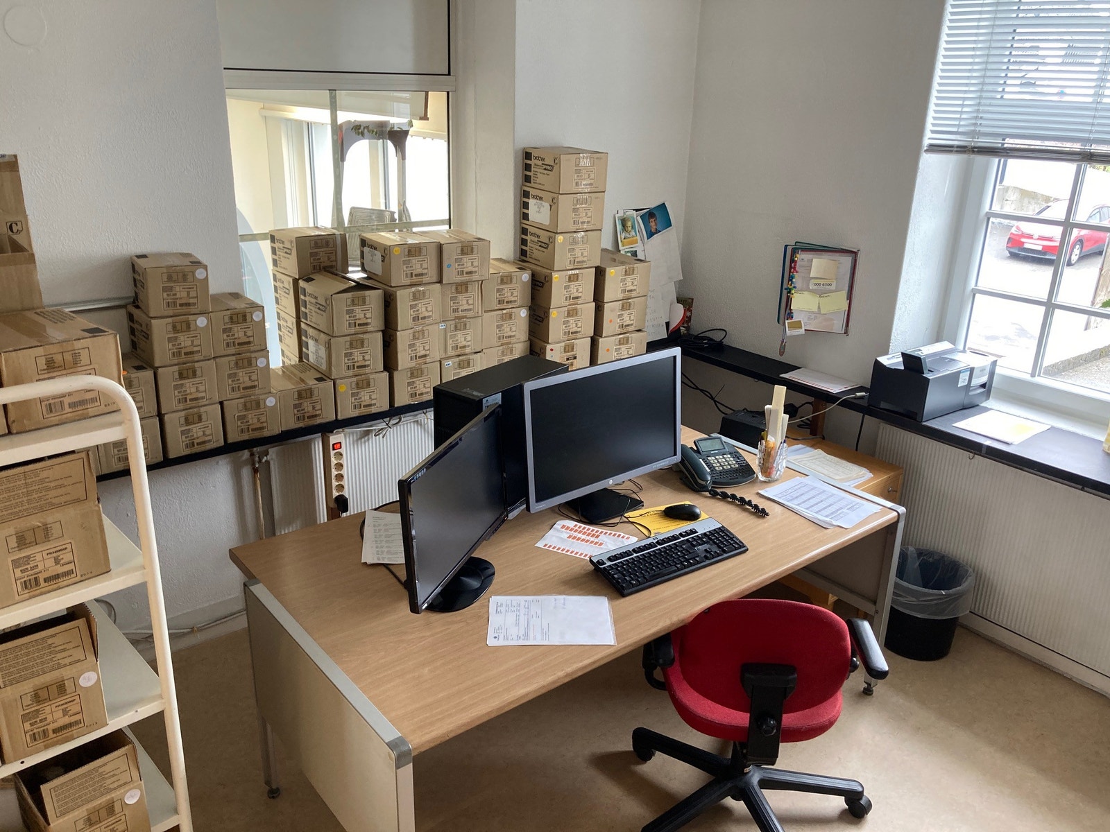 Kontor/ grafisk stempelproduksjon Galleribilde