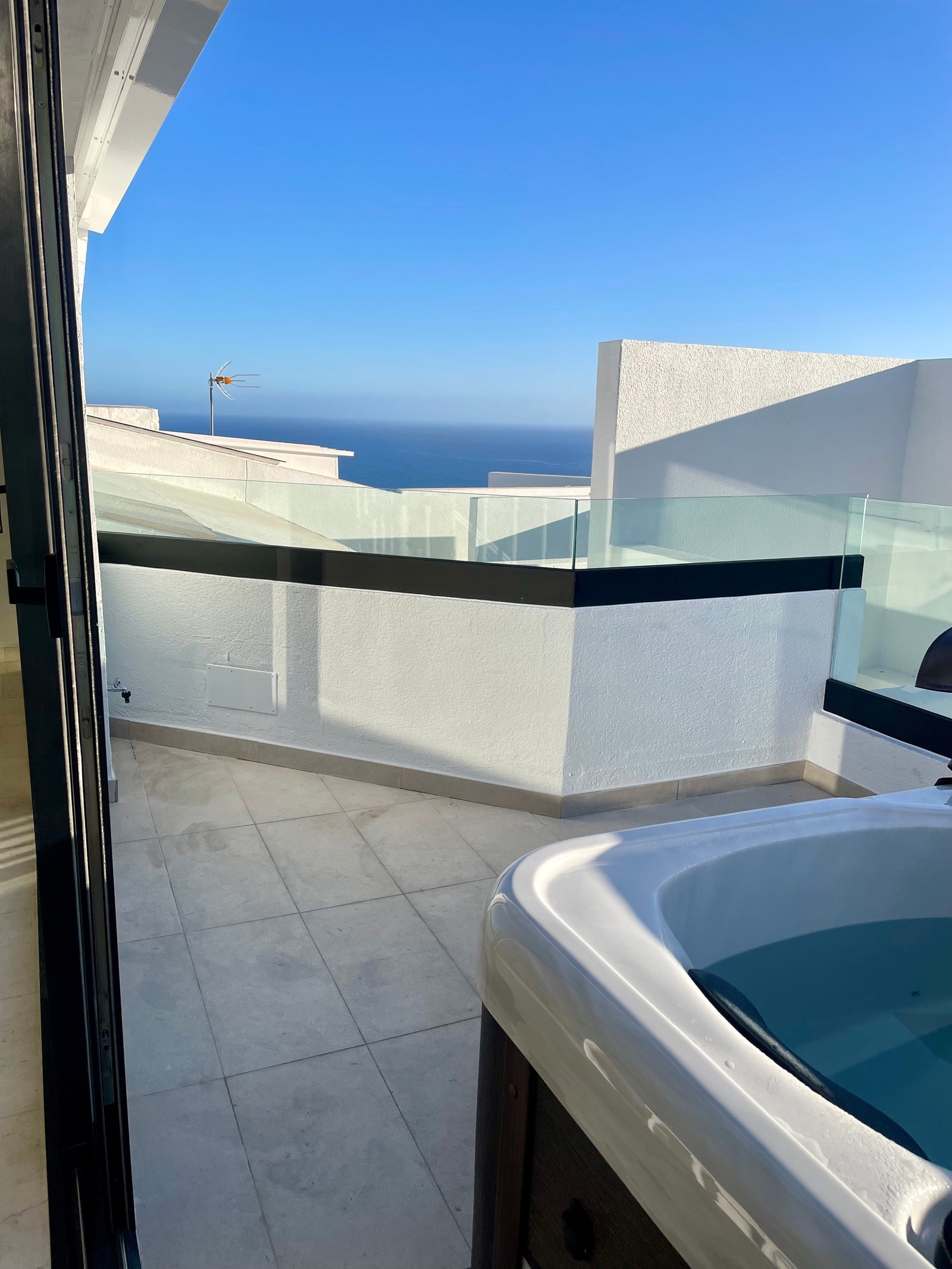 Havutsikt fra spa/boblebad (samme etage hvor soverum 3 og 4 ligger) Galleribilde