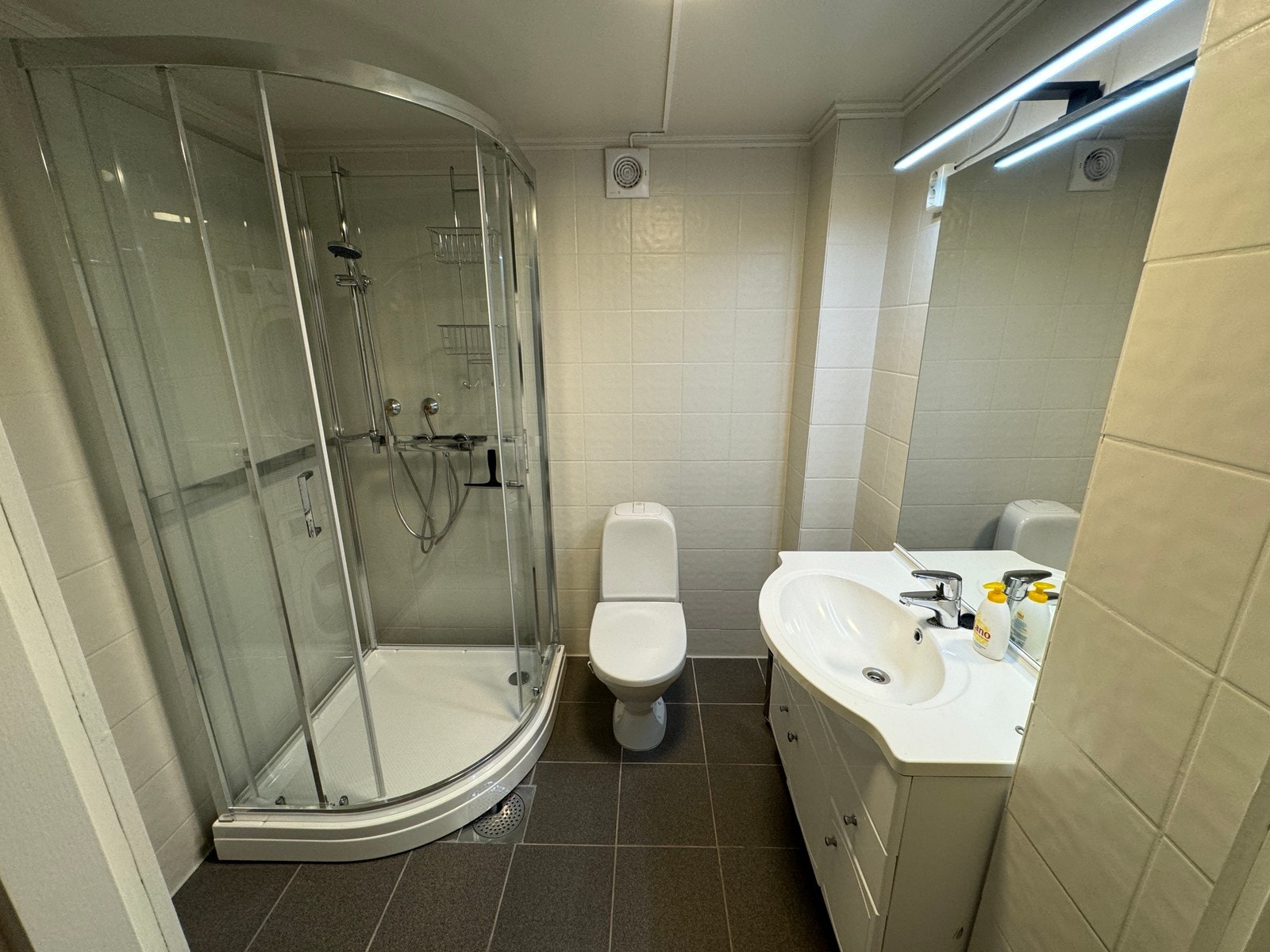 Nytt dusjkabinett Galleribilde