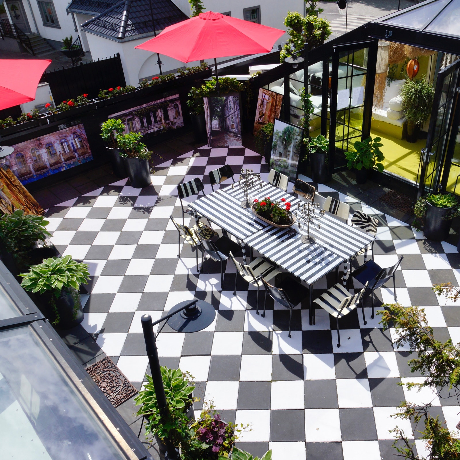 Synsvinkel fra øverste takterrasse. Galleribilde