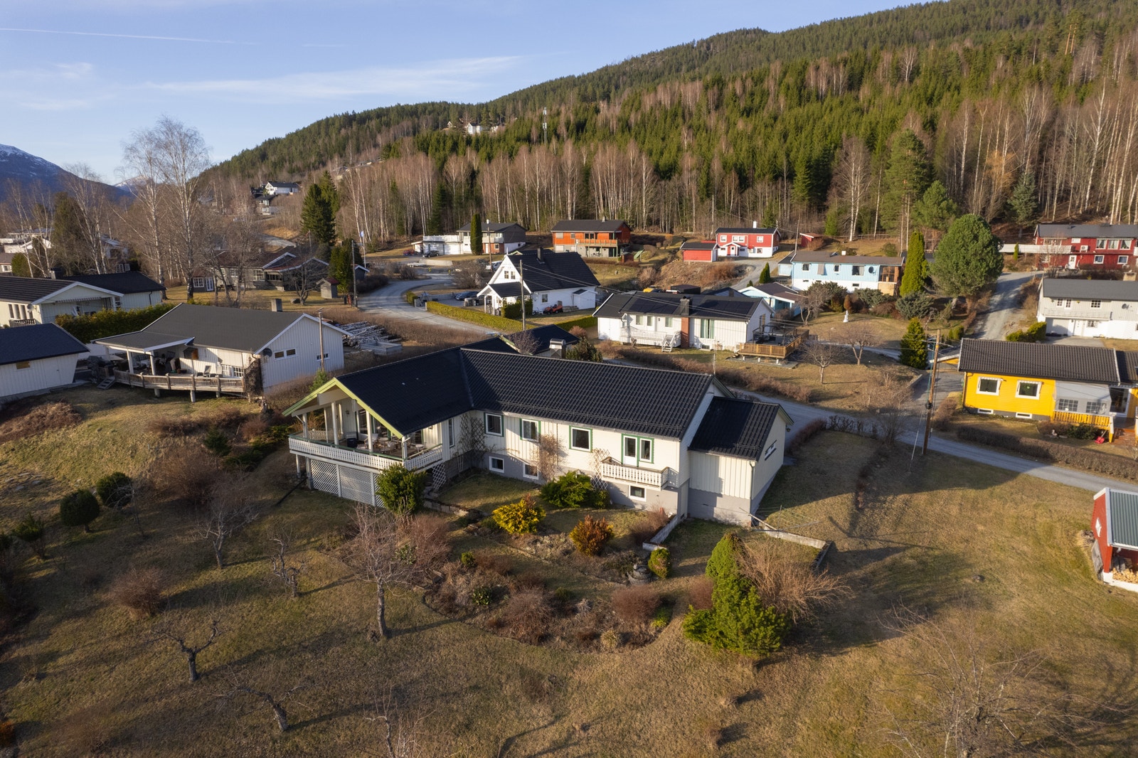 Sett fra sør Galleribilde