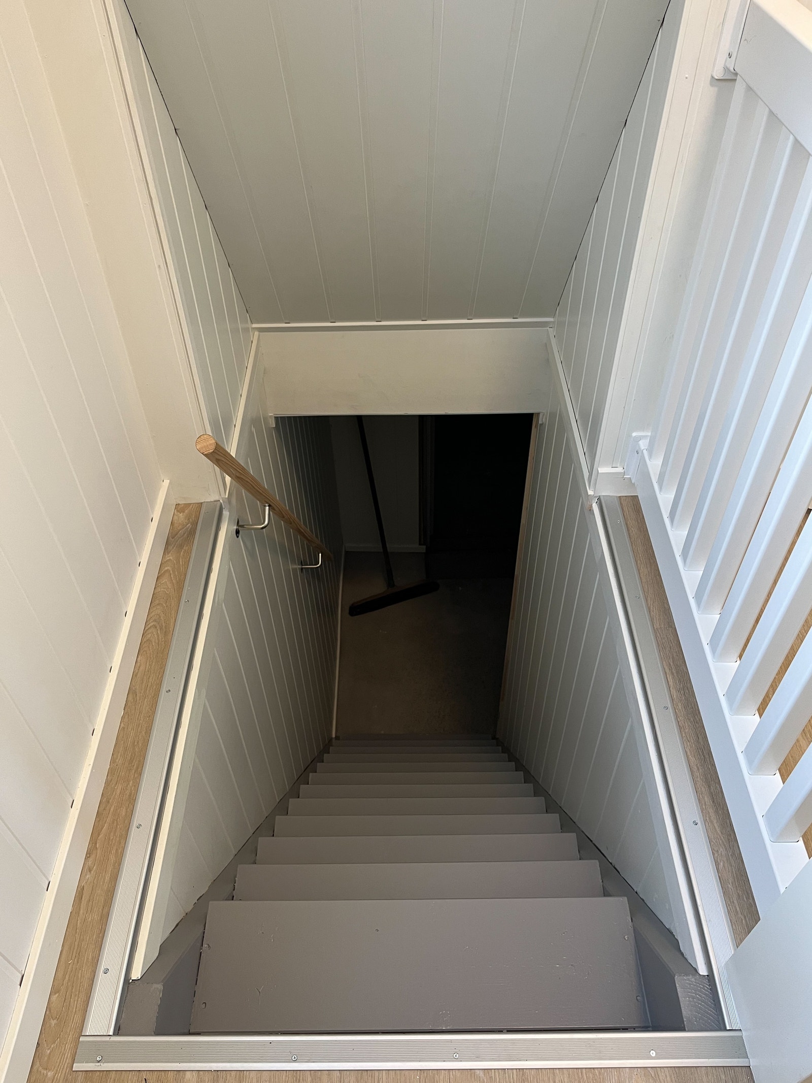 Kjellertrapp Galleribilde