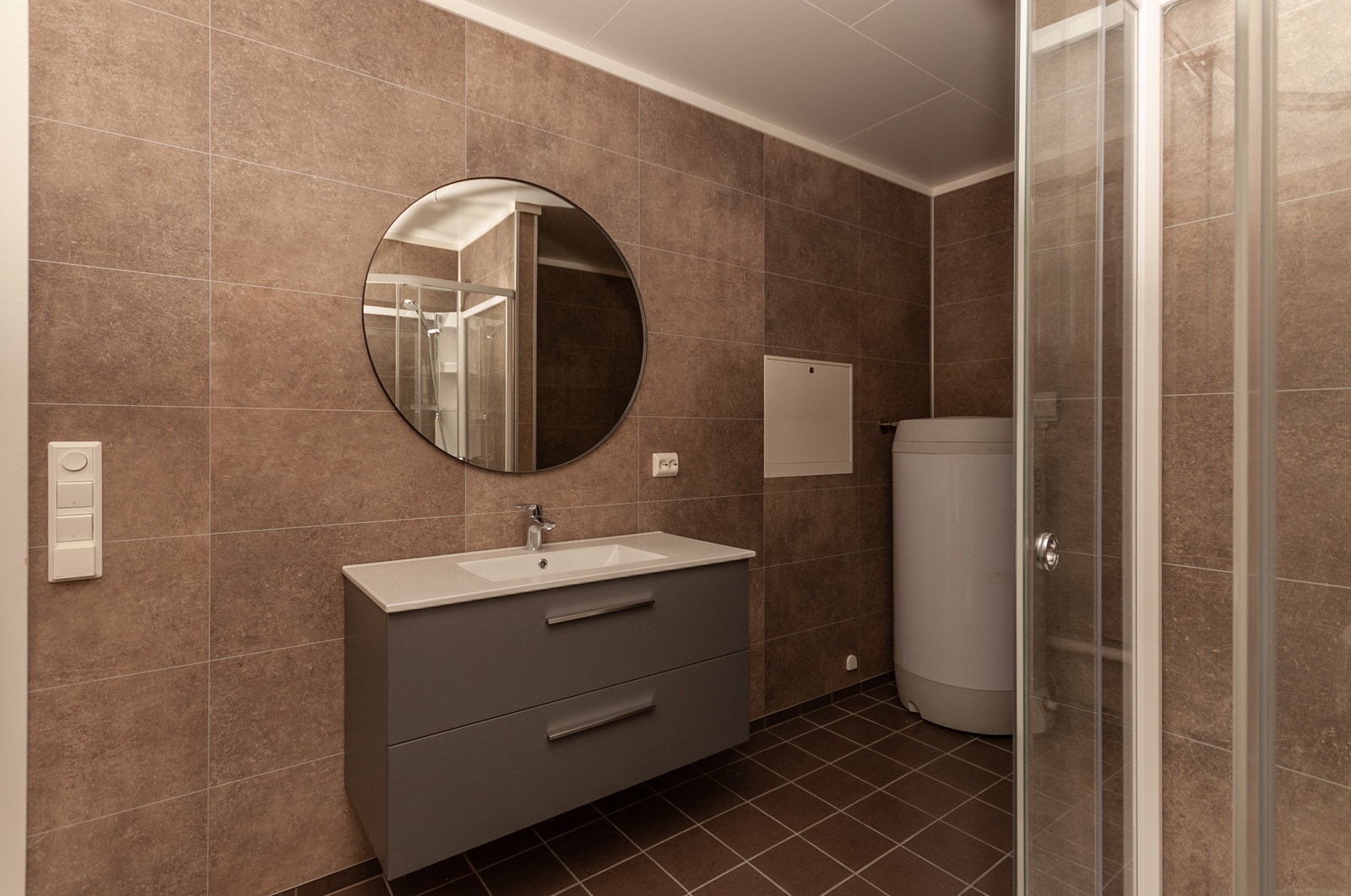 Baderomsinnredning på bad (2. etg) Galleribilde