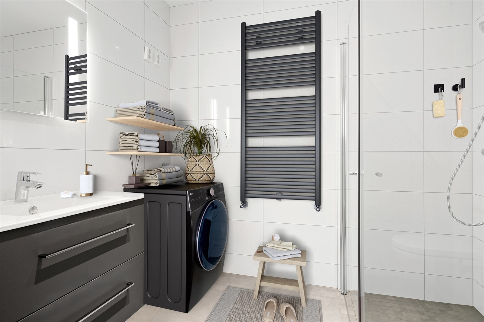 Delikat bad som er flislagt med varme i gulvet. (Illustrasjon). Galleribilde