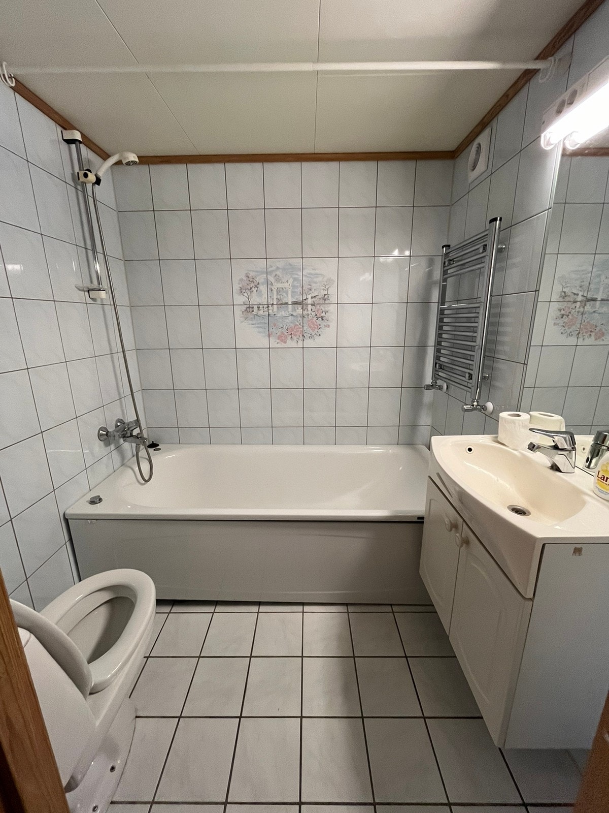 Bad i kjeller Galleribilde